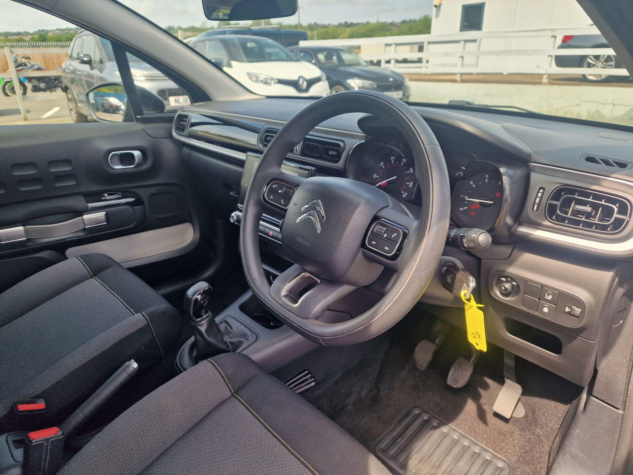 Citroen C3 view 18