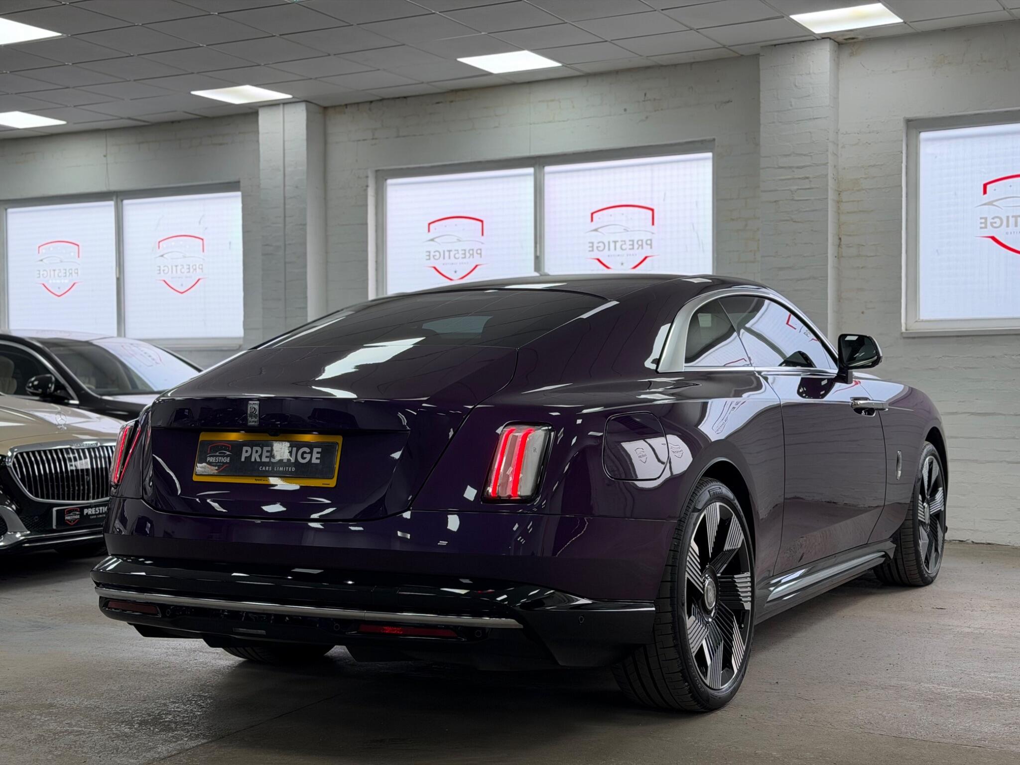 Rolls-Royce Spectre view 8