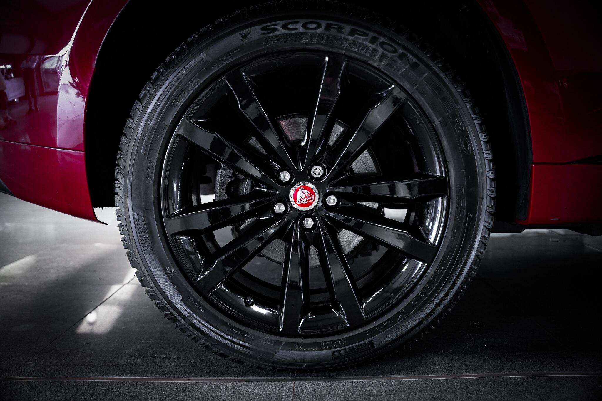 Jaguar F-Pace view 27