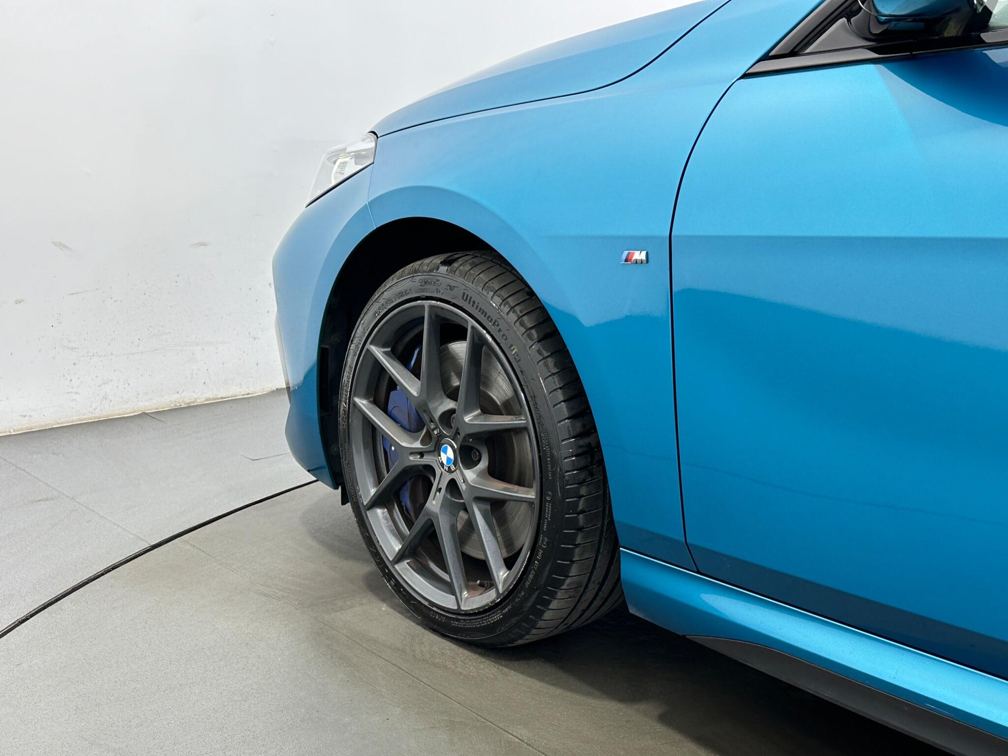 BMW 2 Series view 51