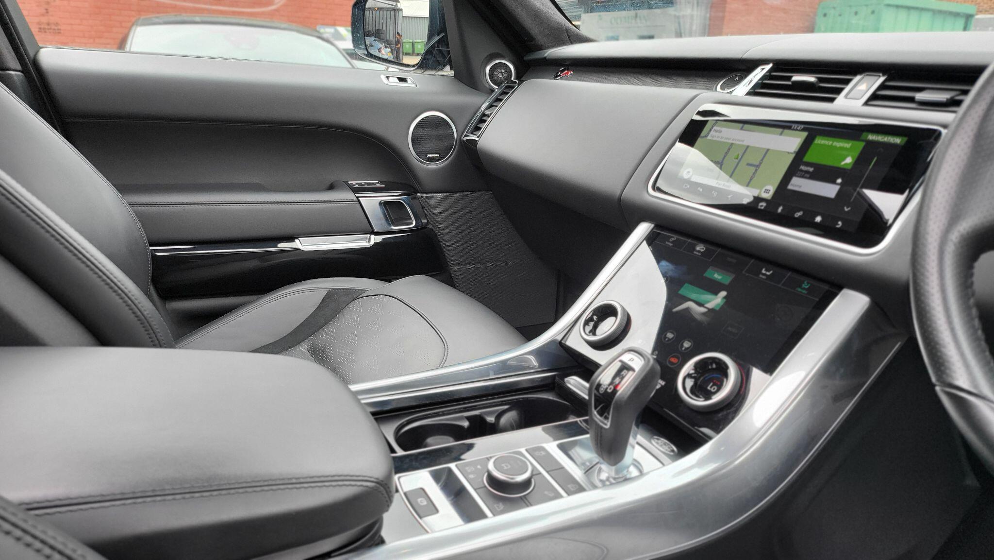Land Rover Range Rover Sport view 35