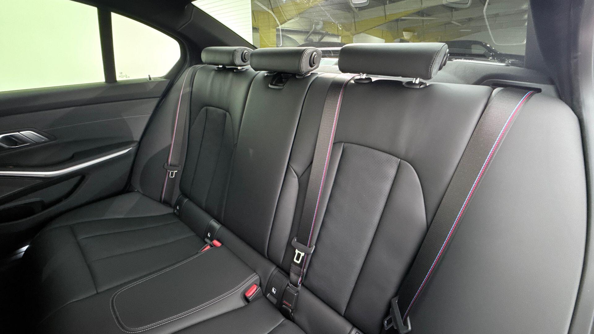 BMW M3 view 12