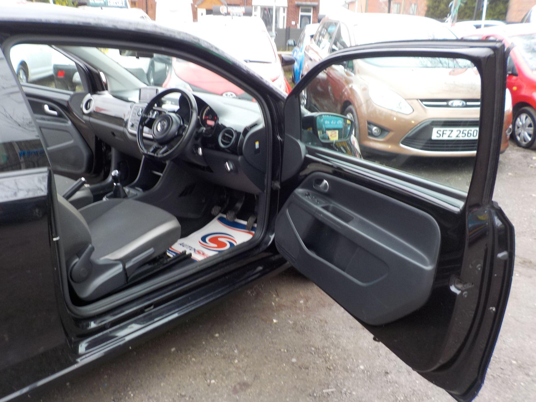 Volkswagen up! 1.0 High up! Euro 5 3dr