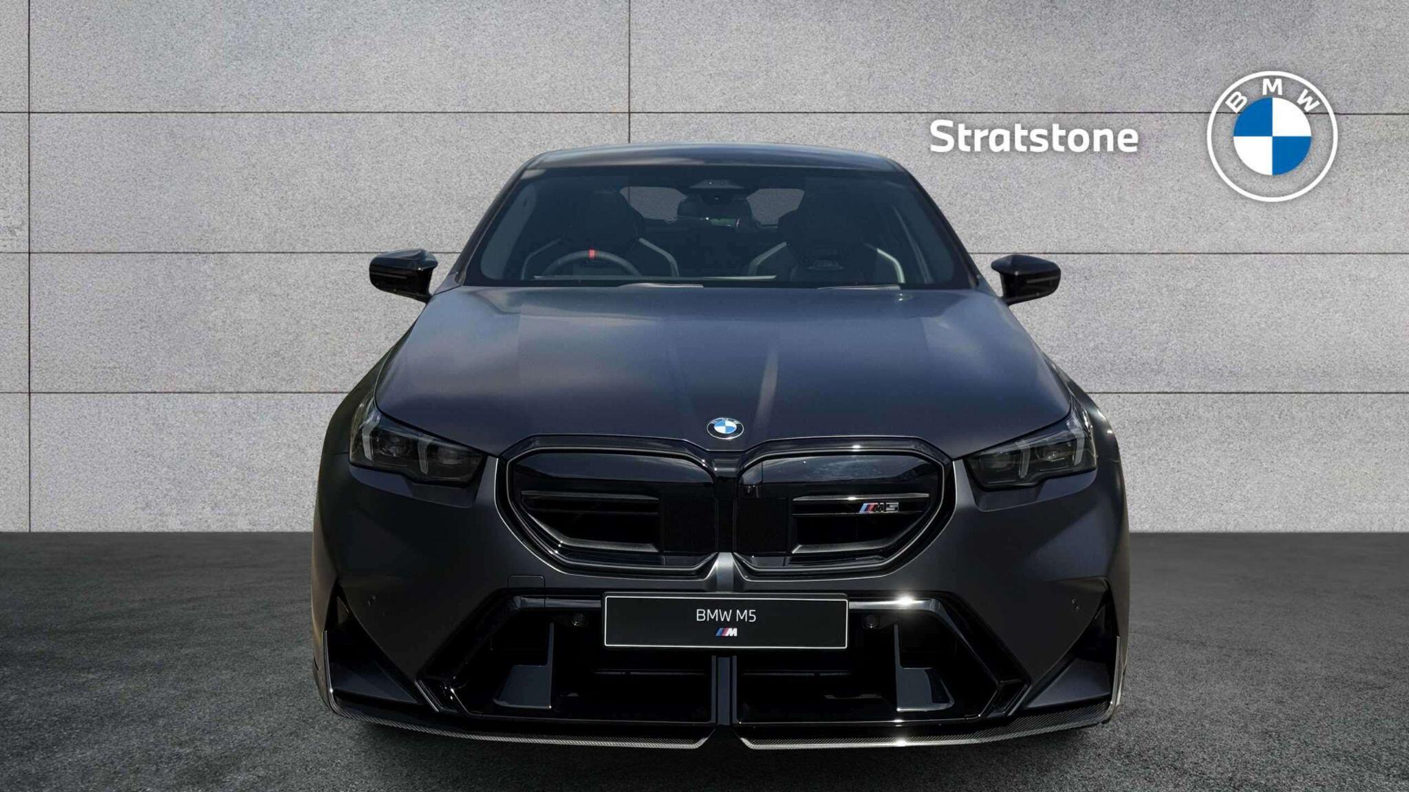 BMW M5 view 20