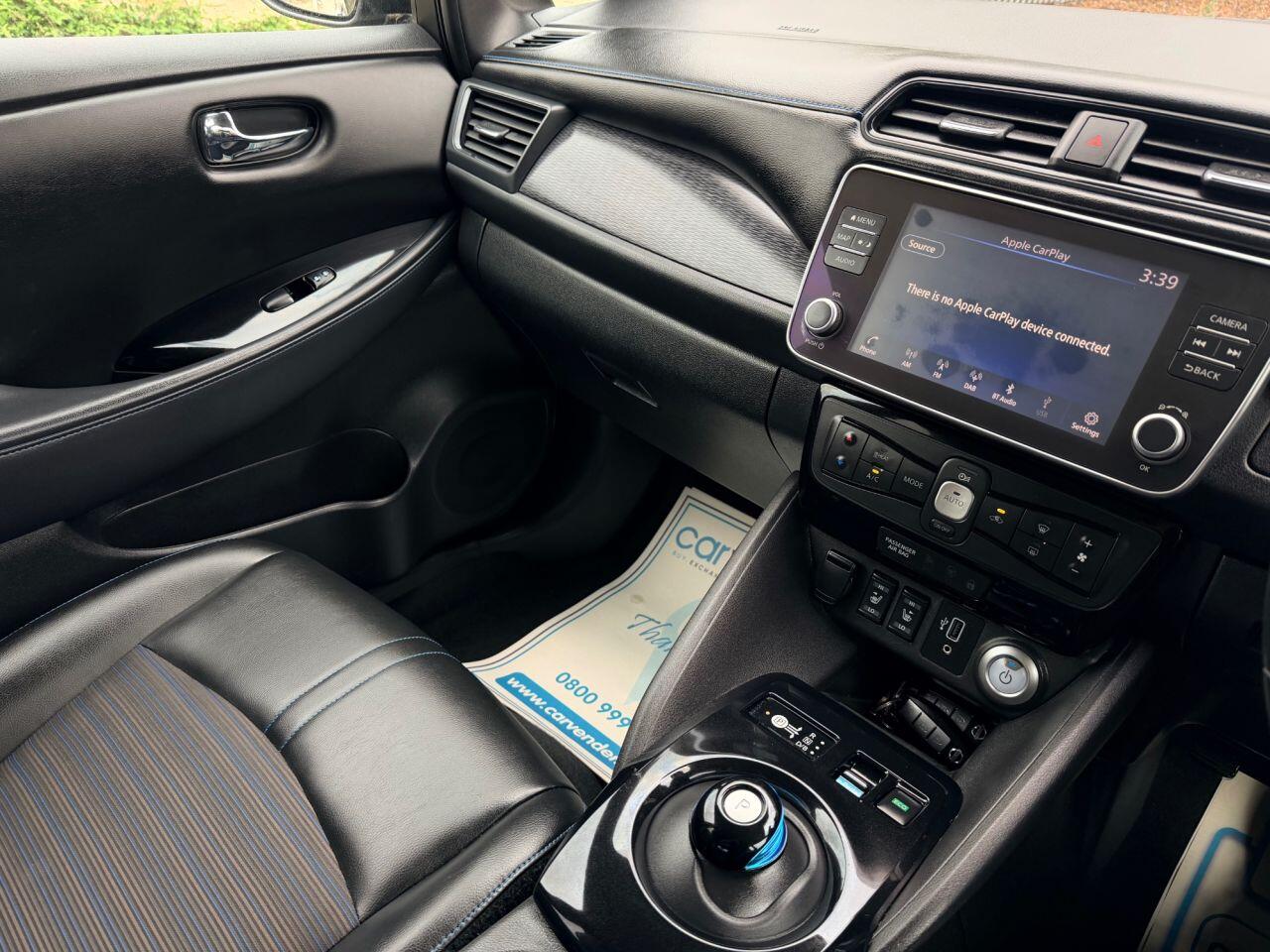 Nissan Leaf view 34