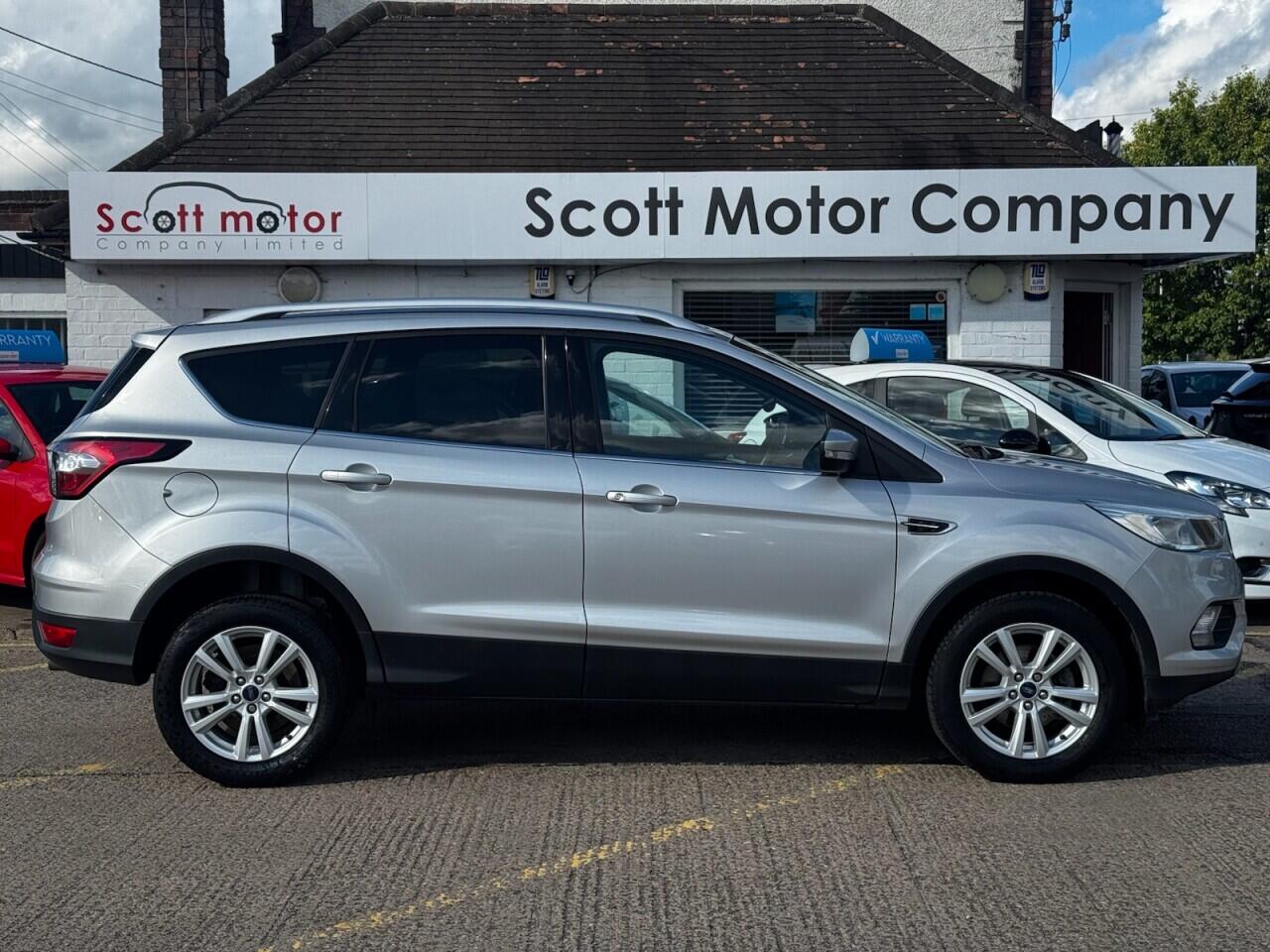Ford Kuga view 10