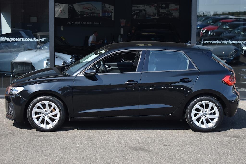 Audi A1 view 15
