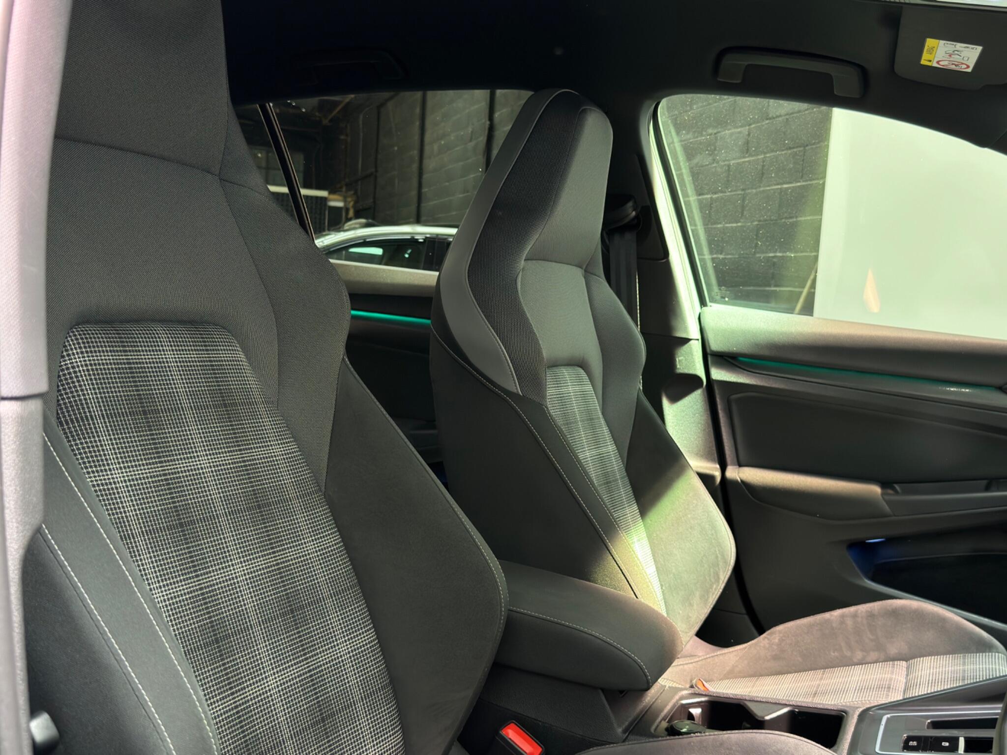 Volkswagen Golf view 16