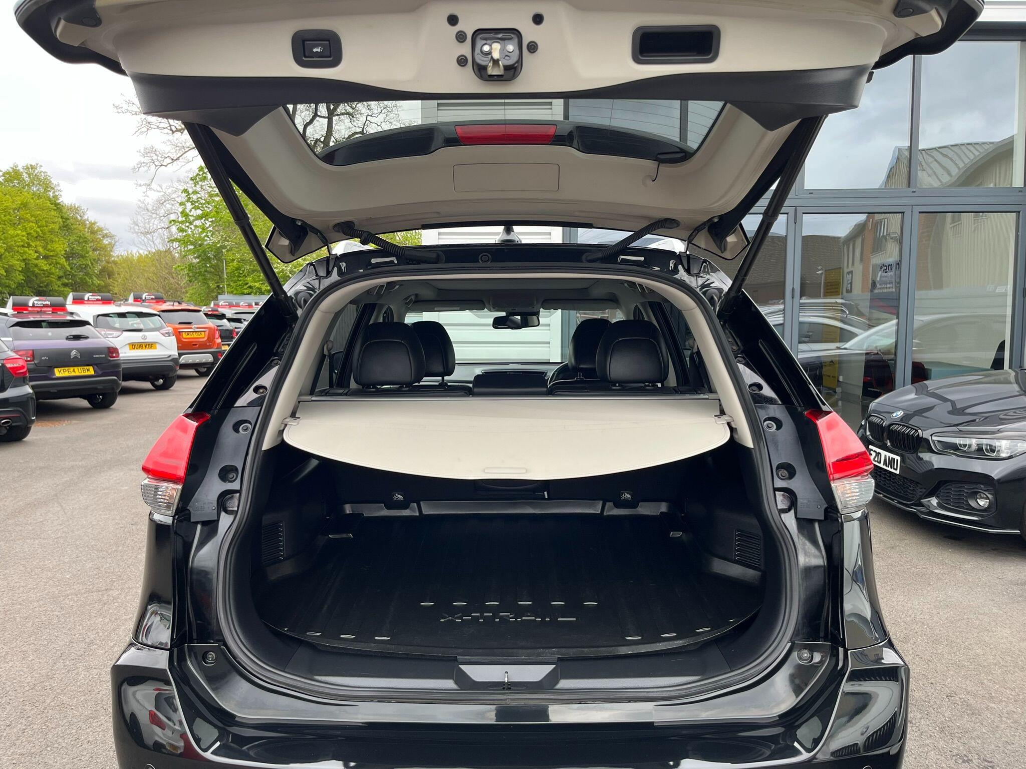 Nissan X-Trail view 36
