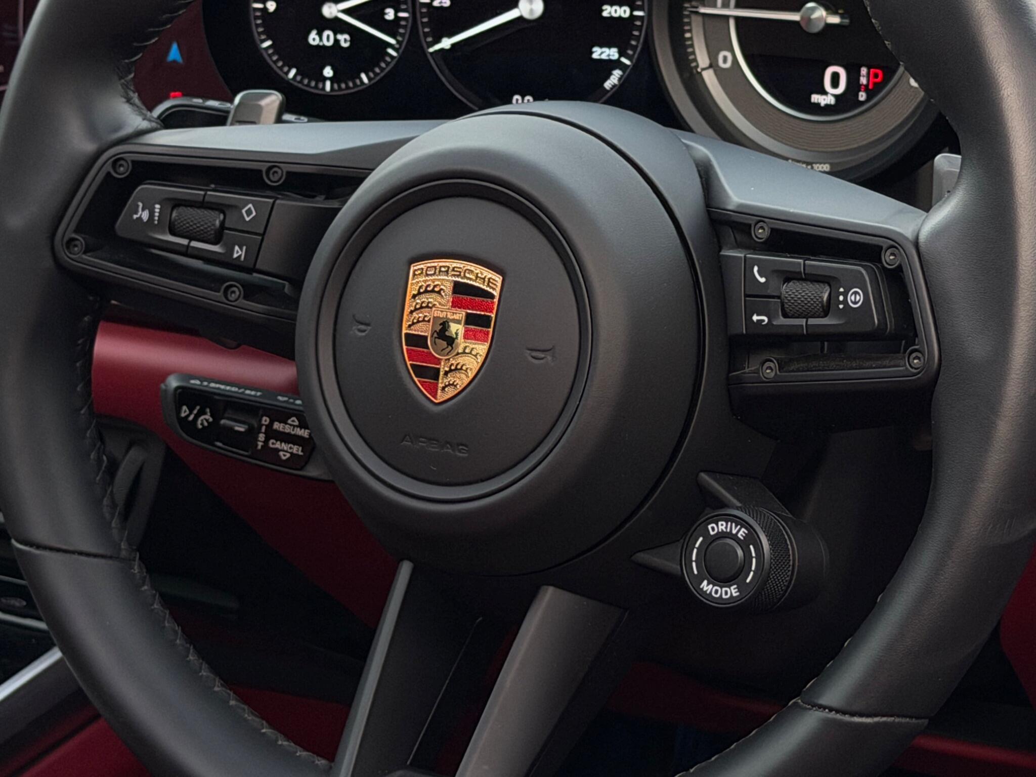 Porsche 911 view 61