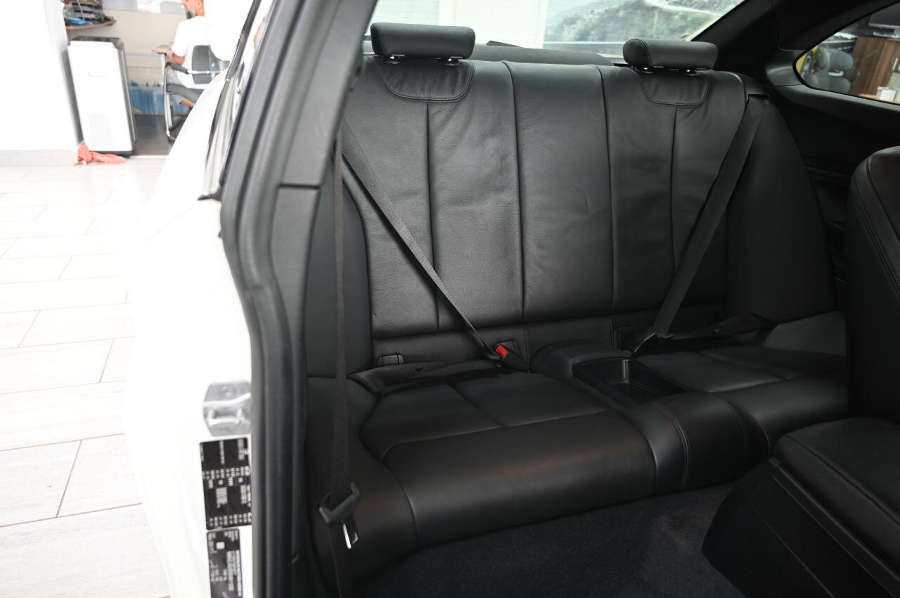 BMW 2 Series view 16
