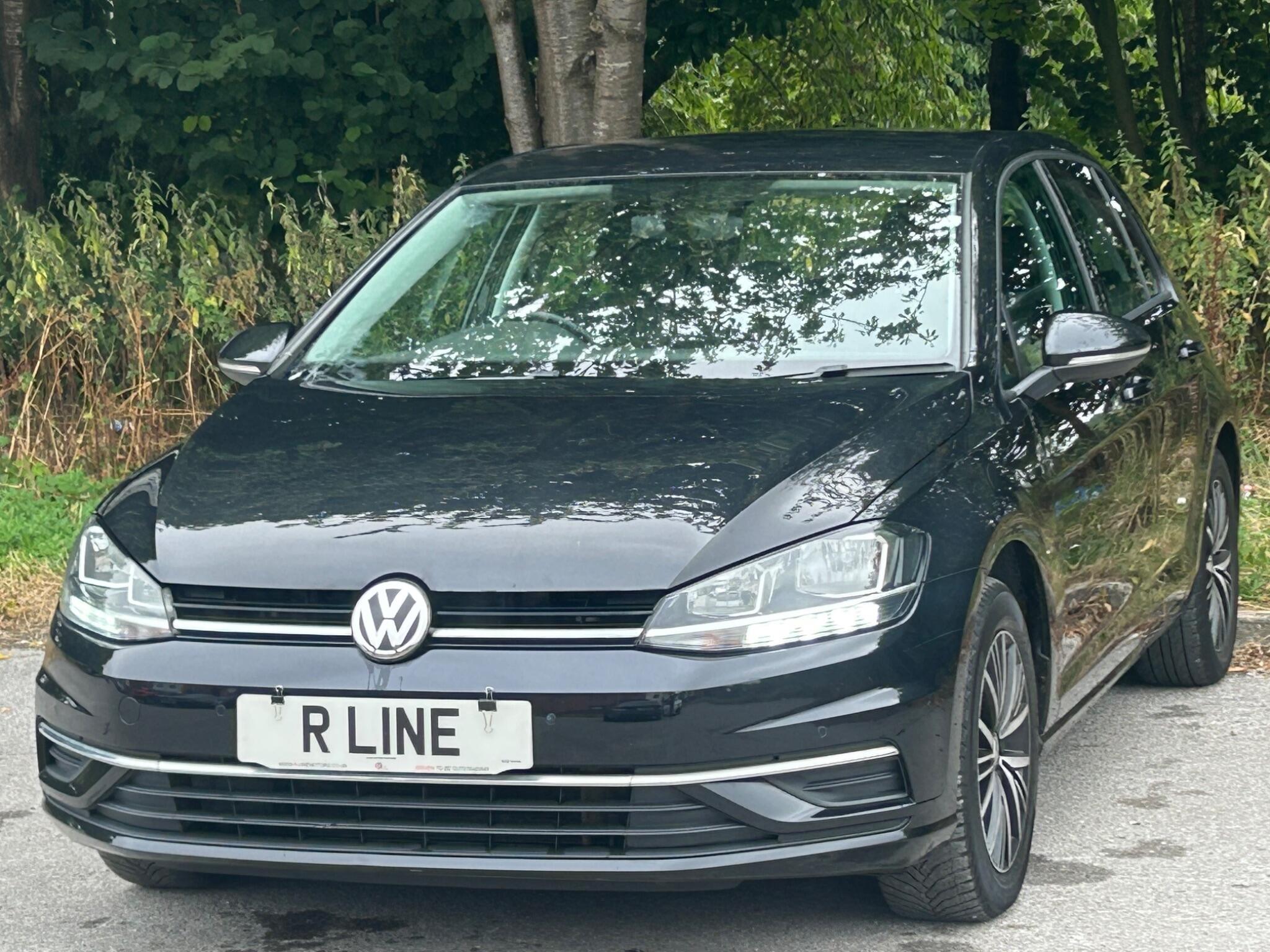 Volkswagen Golf view 8