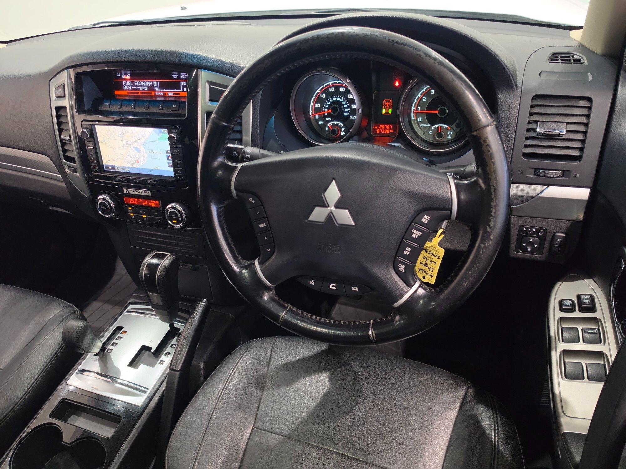 Mitsubishi Shogun view 99