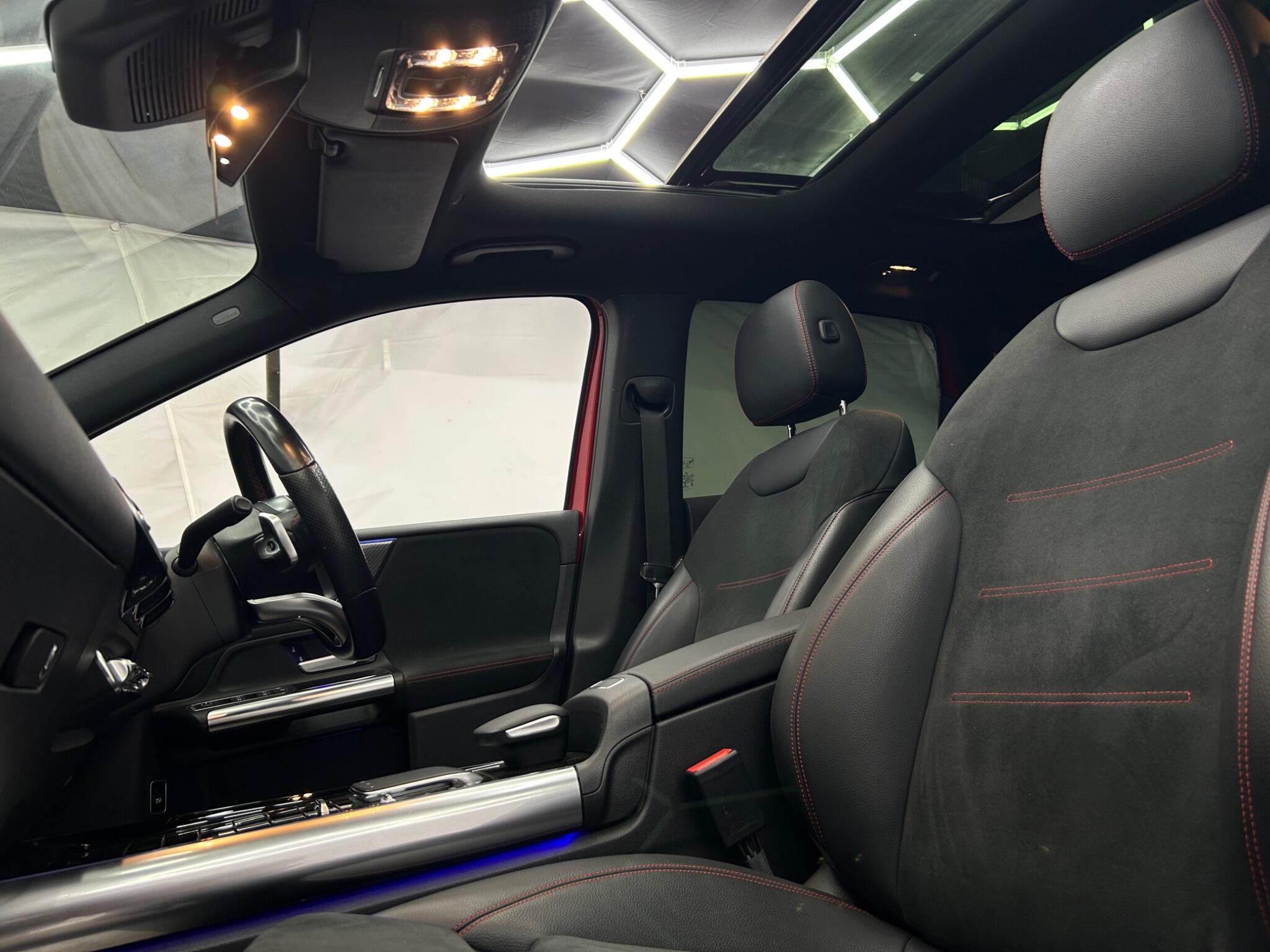 Mercedes-Benz B Class view 50