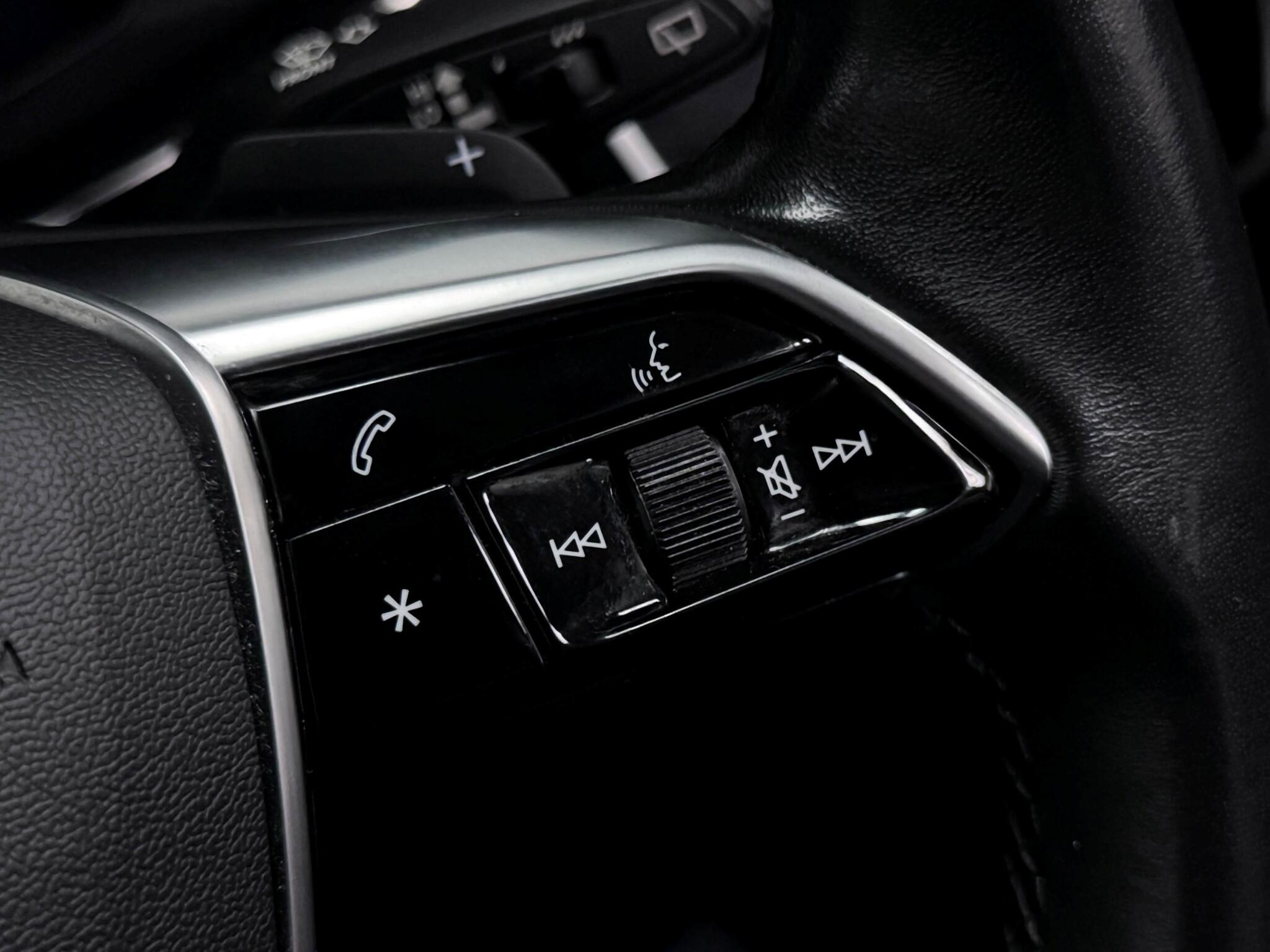 Audi A6 view 19