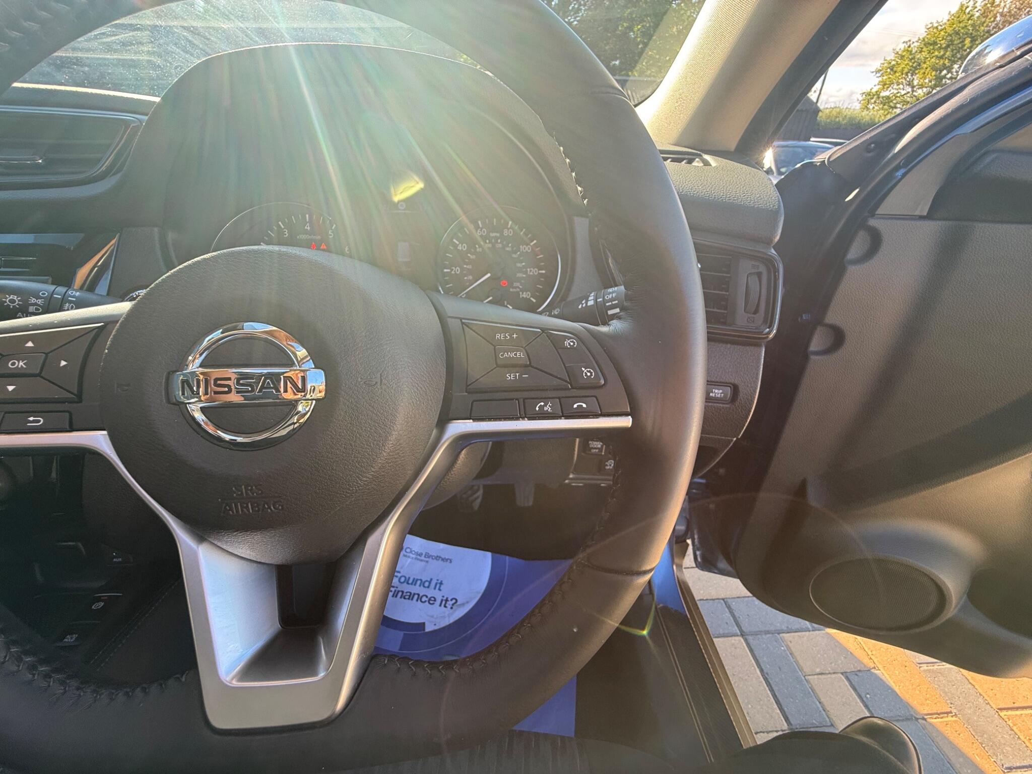 Nissan X-Trail view 30