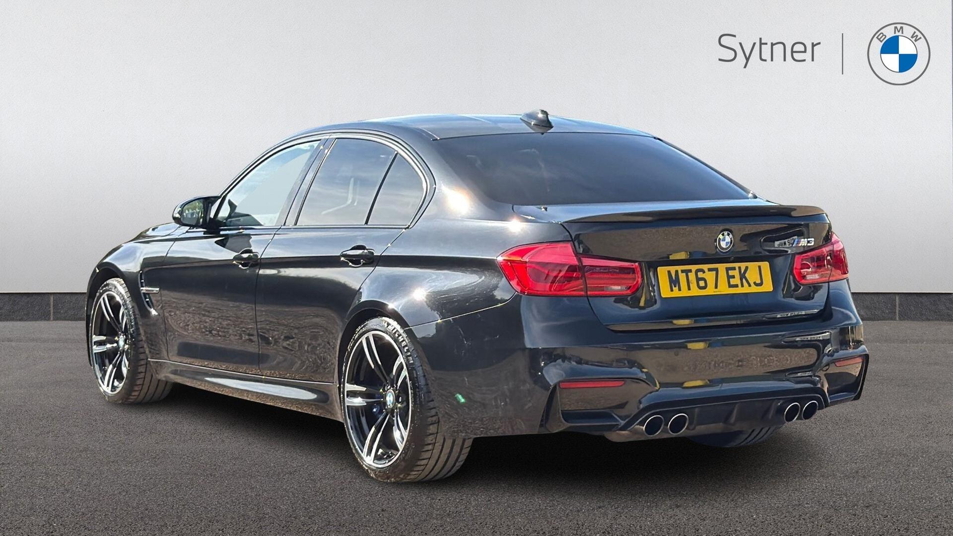 BMW M3 view 2