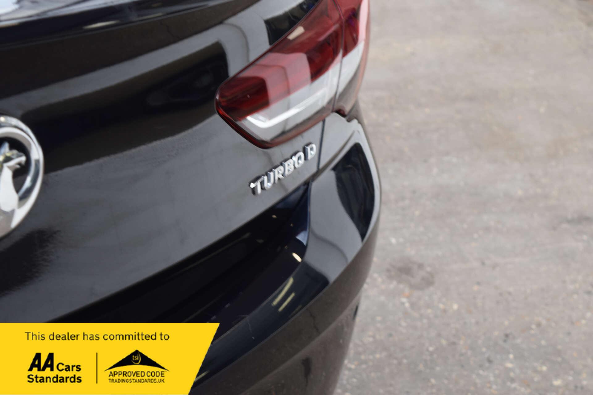 Vauxhall Insignia view 28