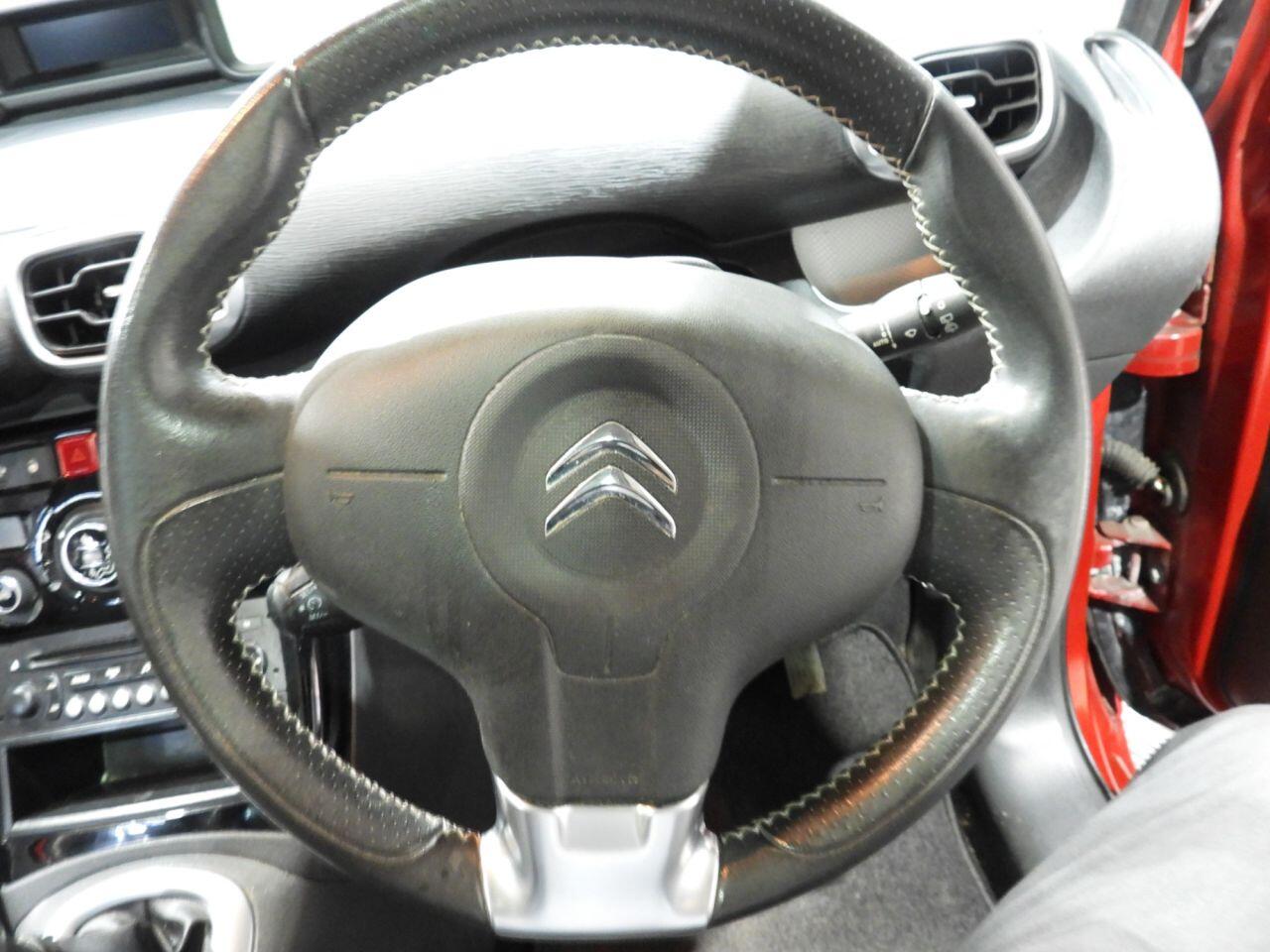 Citroen C3 Picasso view 29