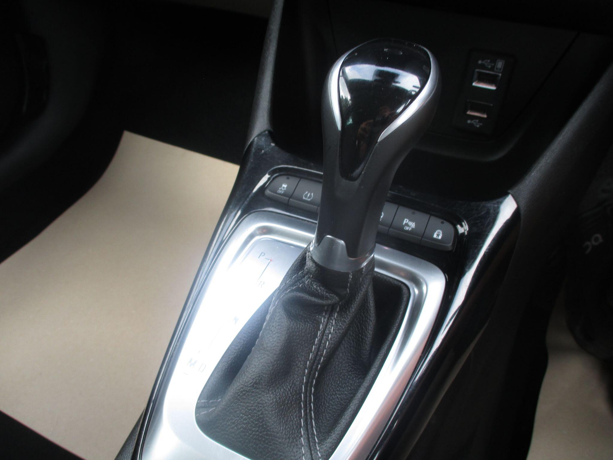 Vauxhall Crossland view 44