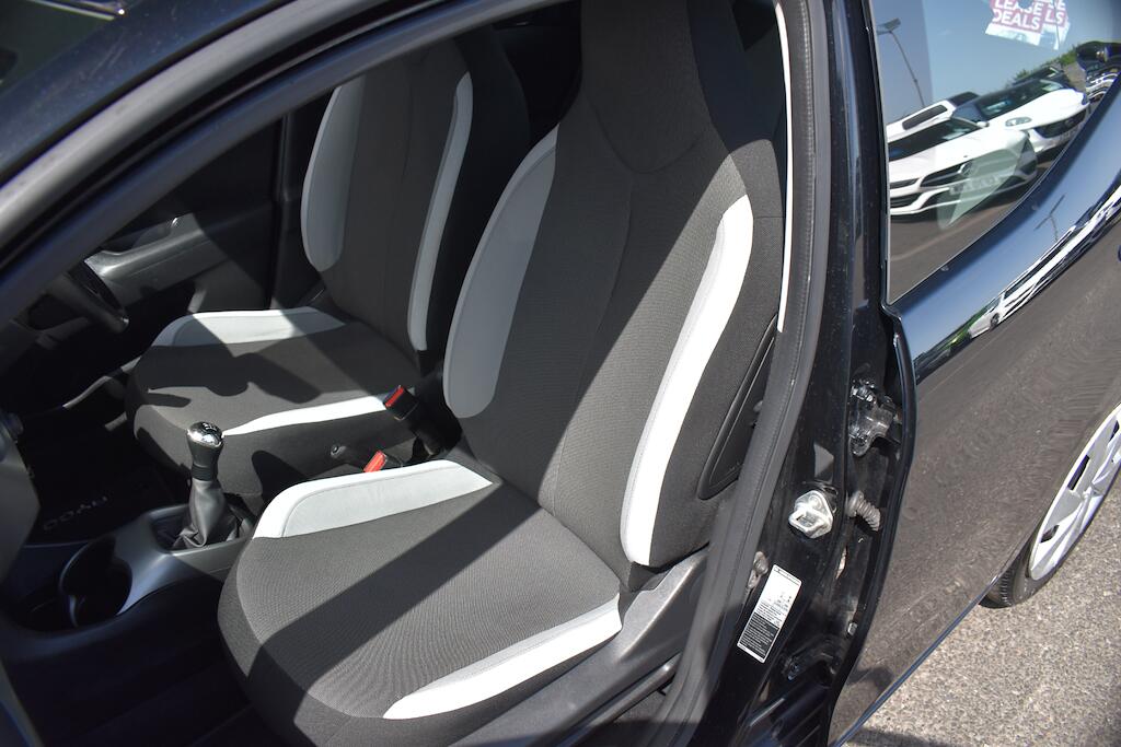 Toyota Aygo view 36