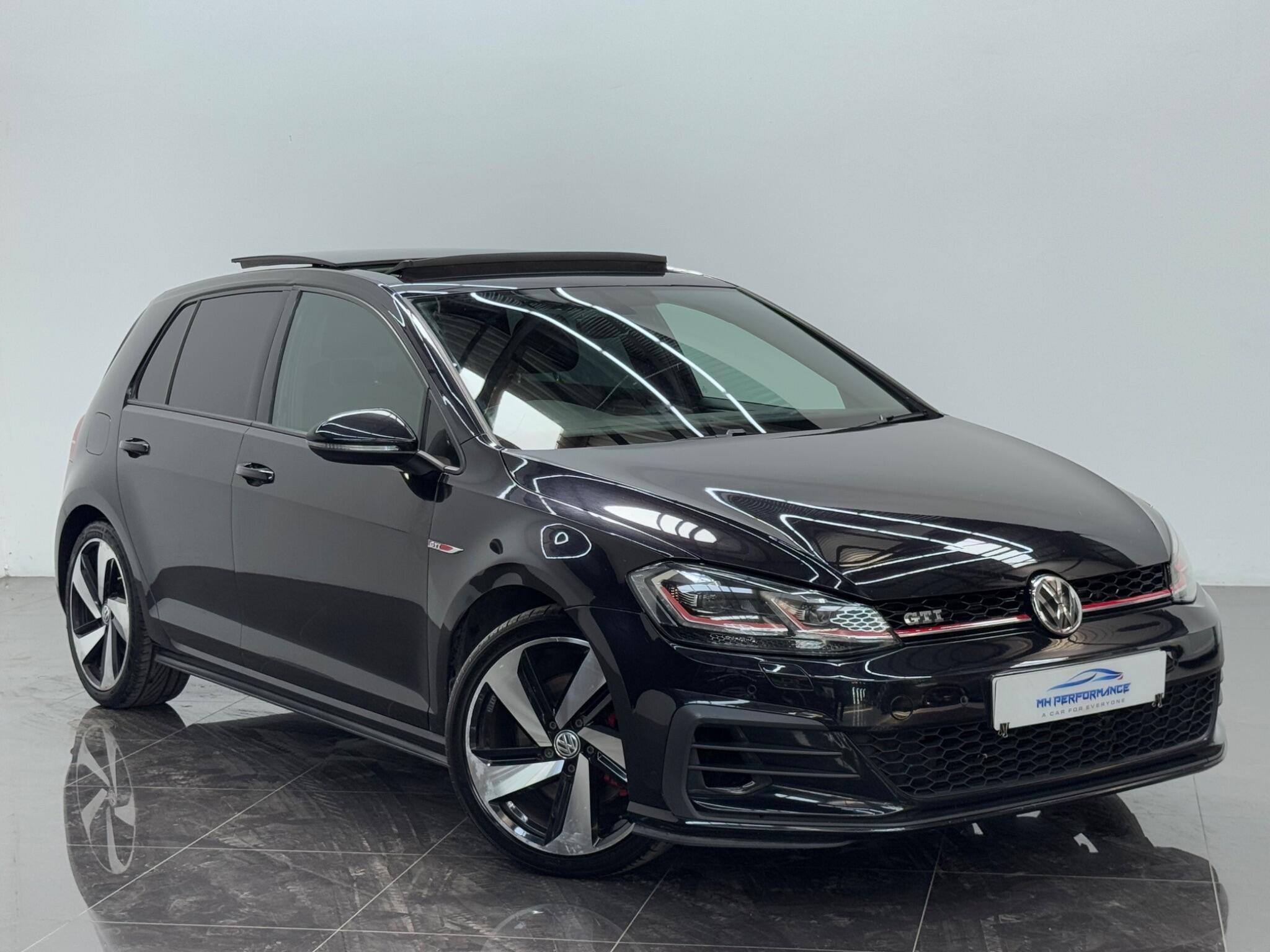 Volkswagen Golf view 74