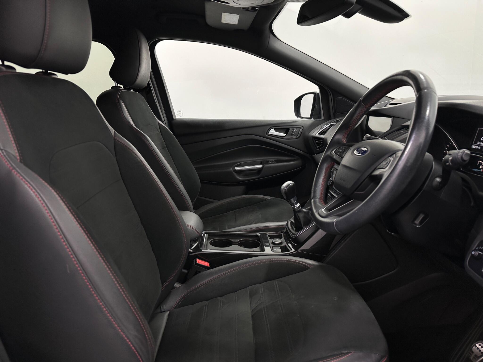 Ford Kuga view 30