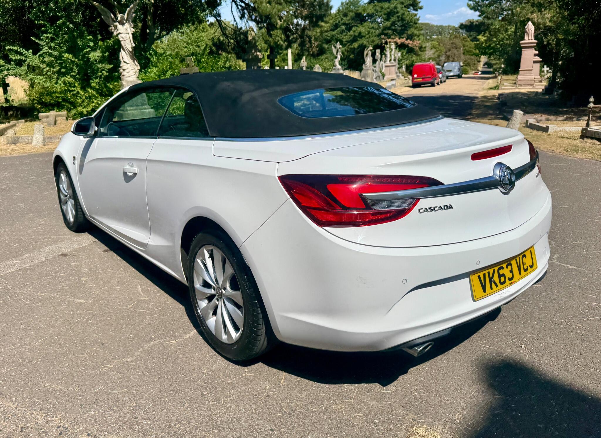 Vauxhall Cascada view 6