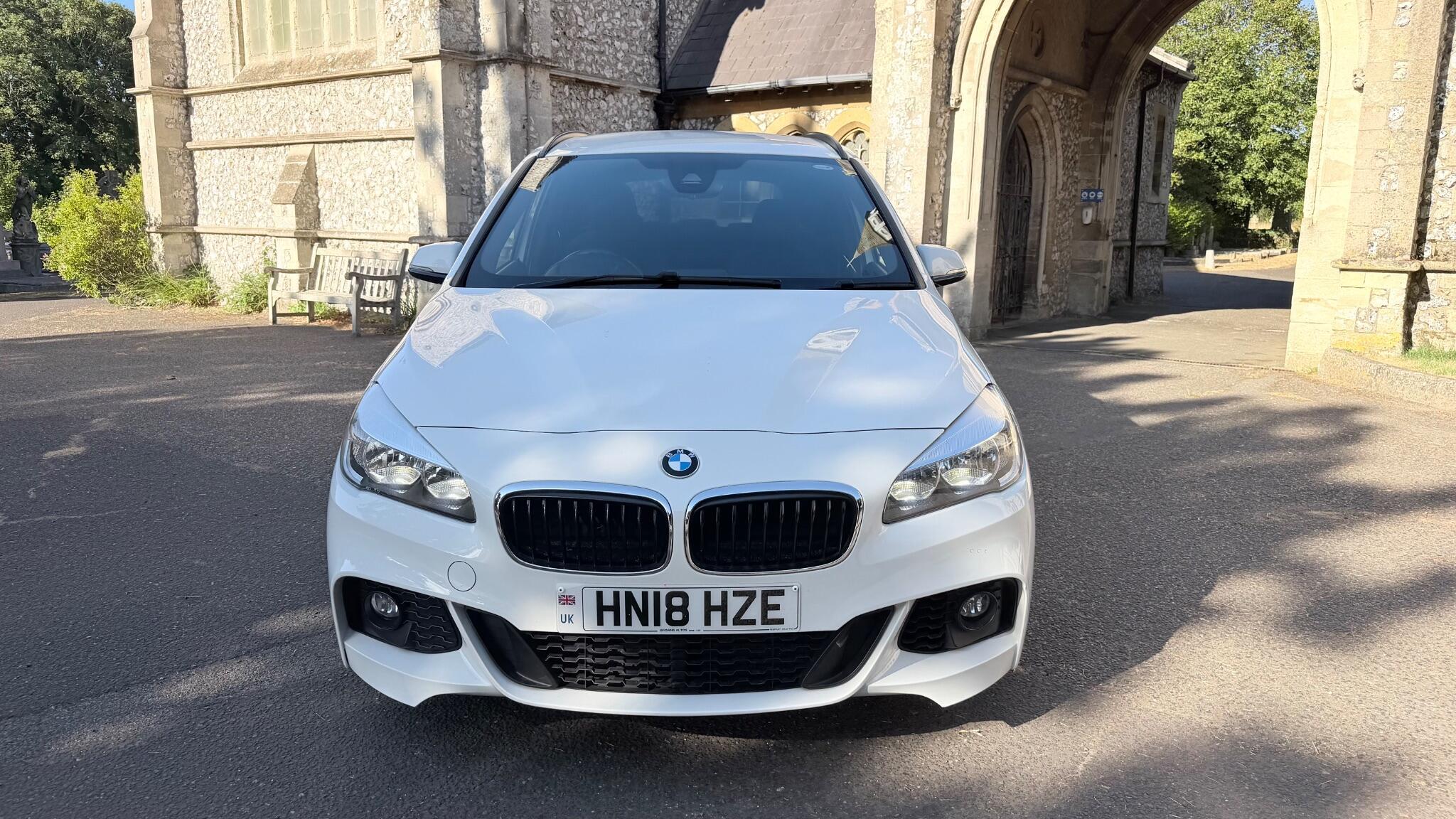 BMW 2 Series Gran Tourer view 2
