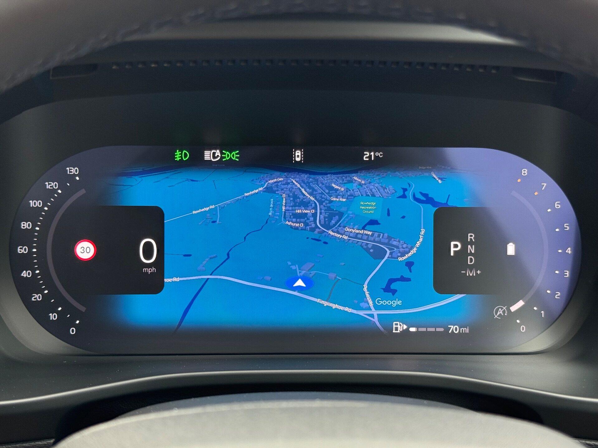 Volvo XC40 view 40