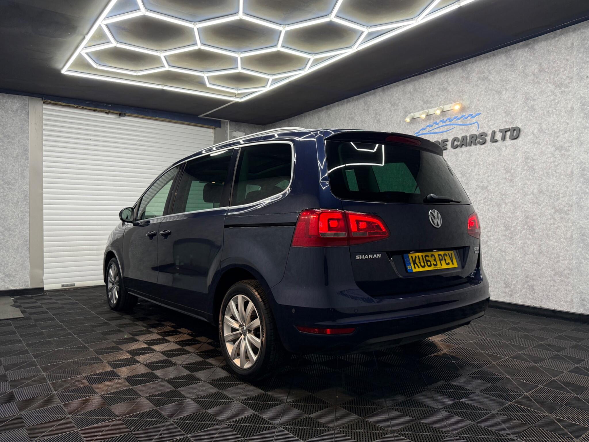 Volkswagen Sharan view 6