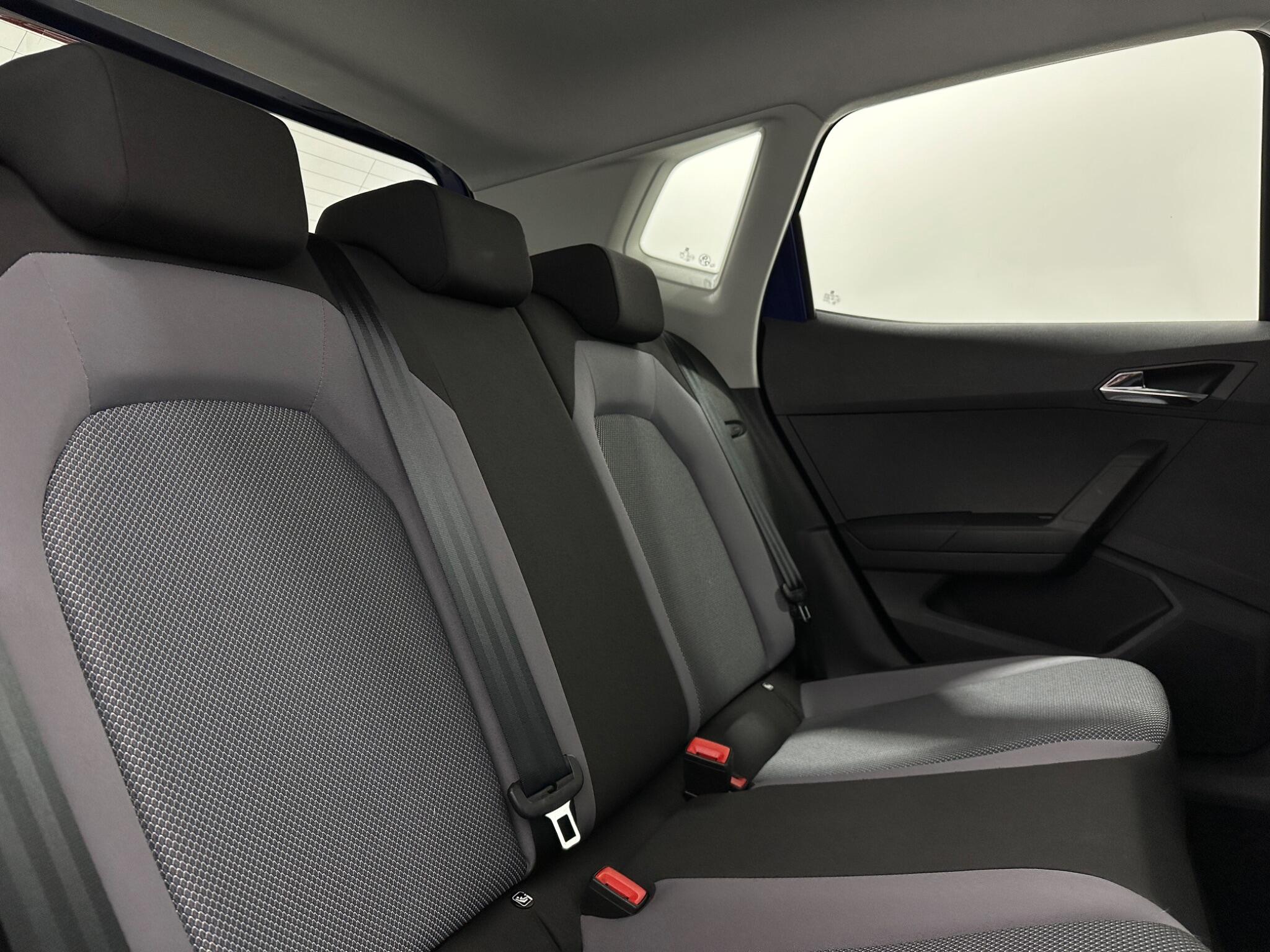SEAT Arona view 42