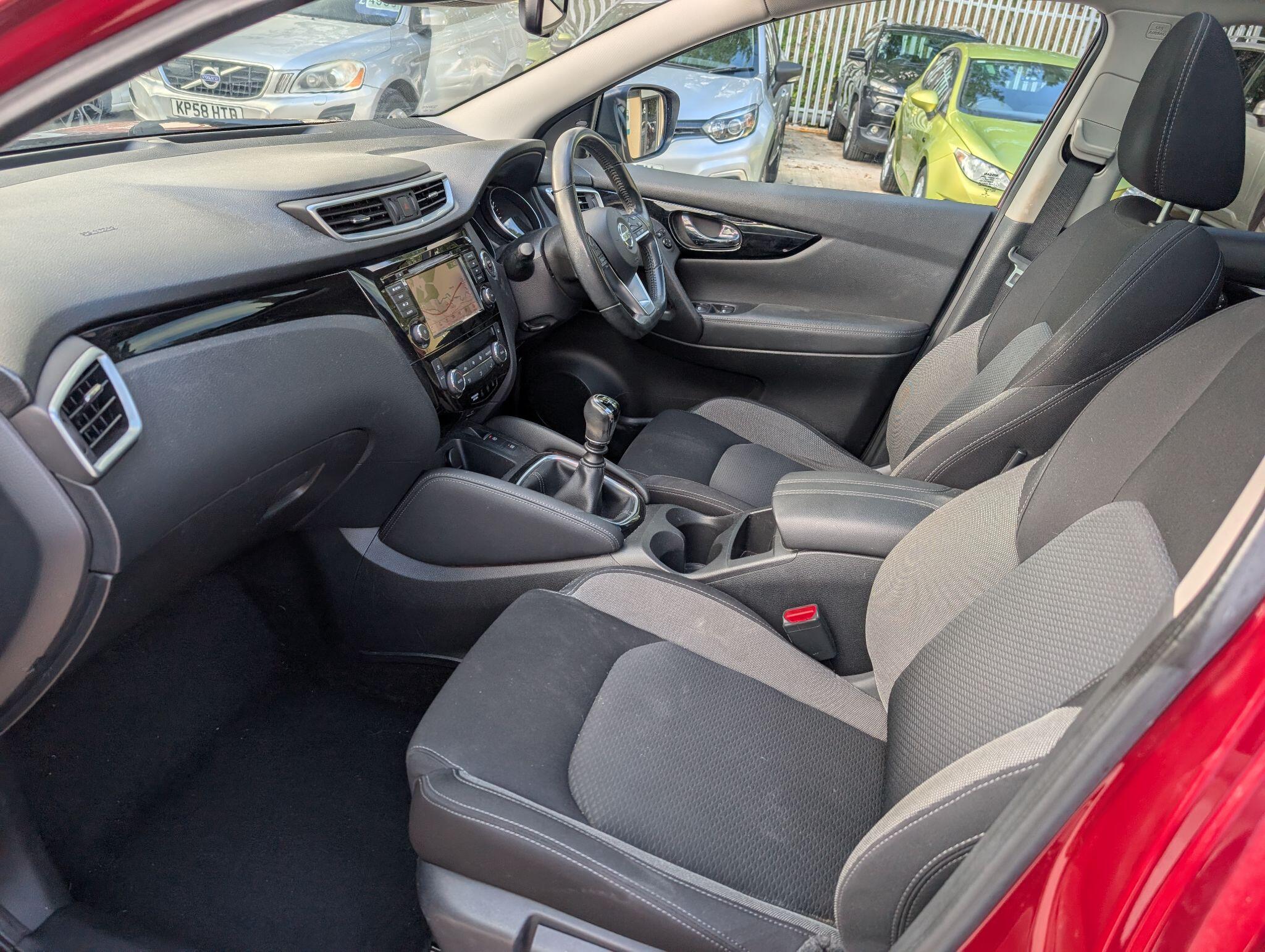 Nissan Qashqai view 6