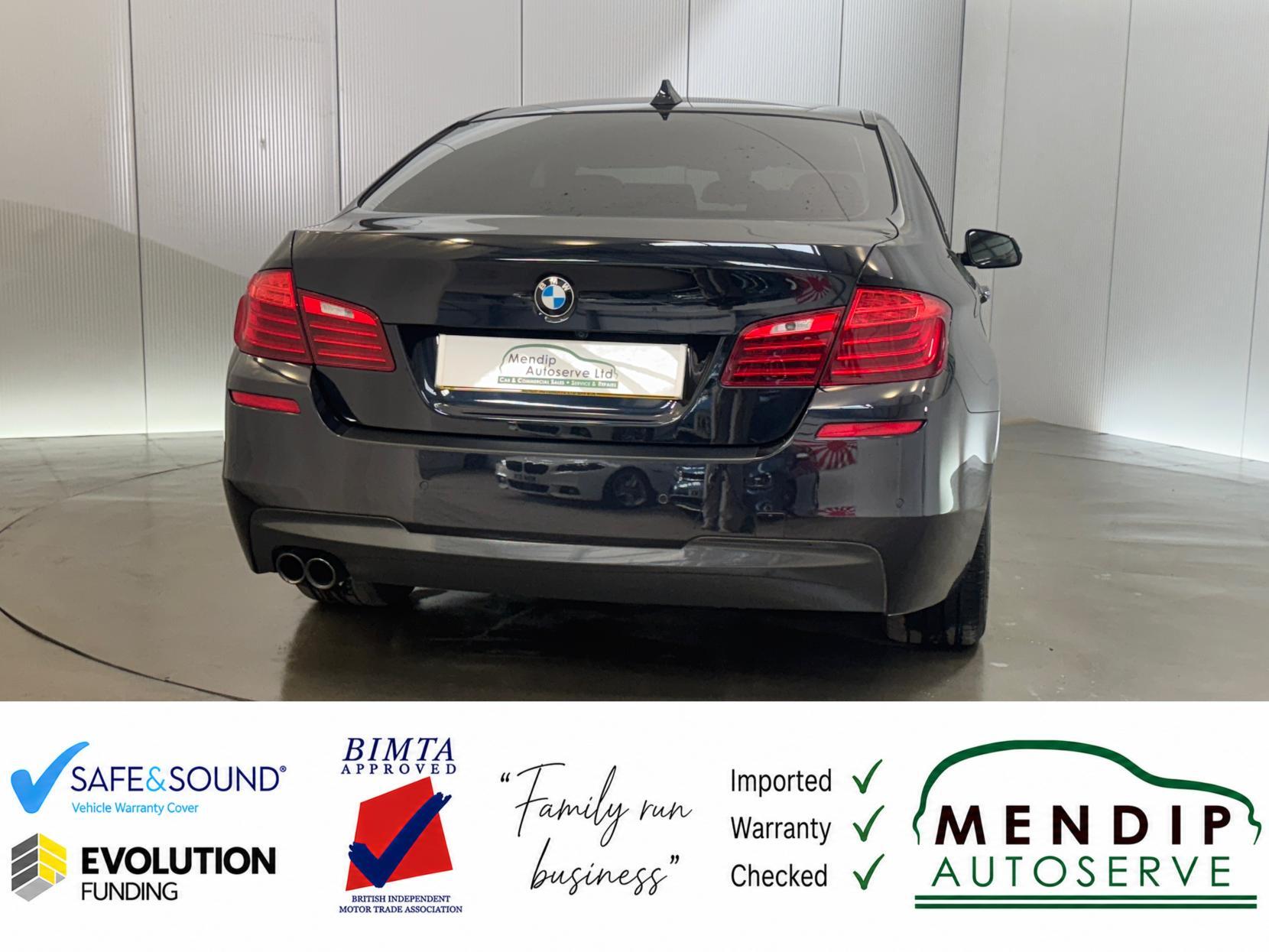 BMW 5 Series view 21