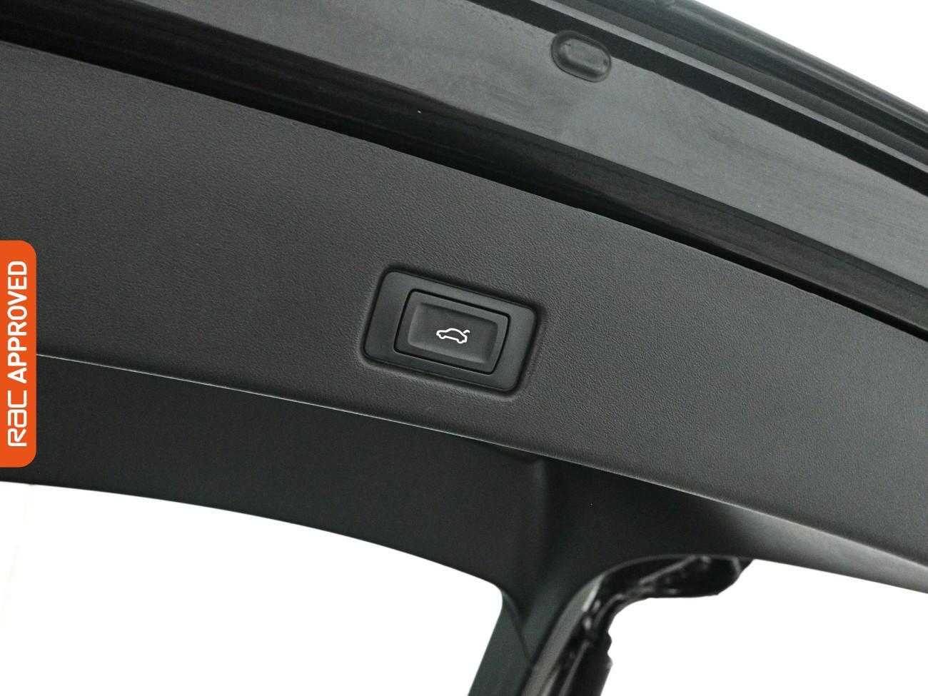 Audi Q4 E-Tron view 16