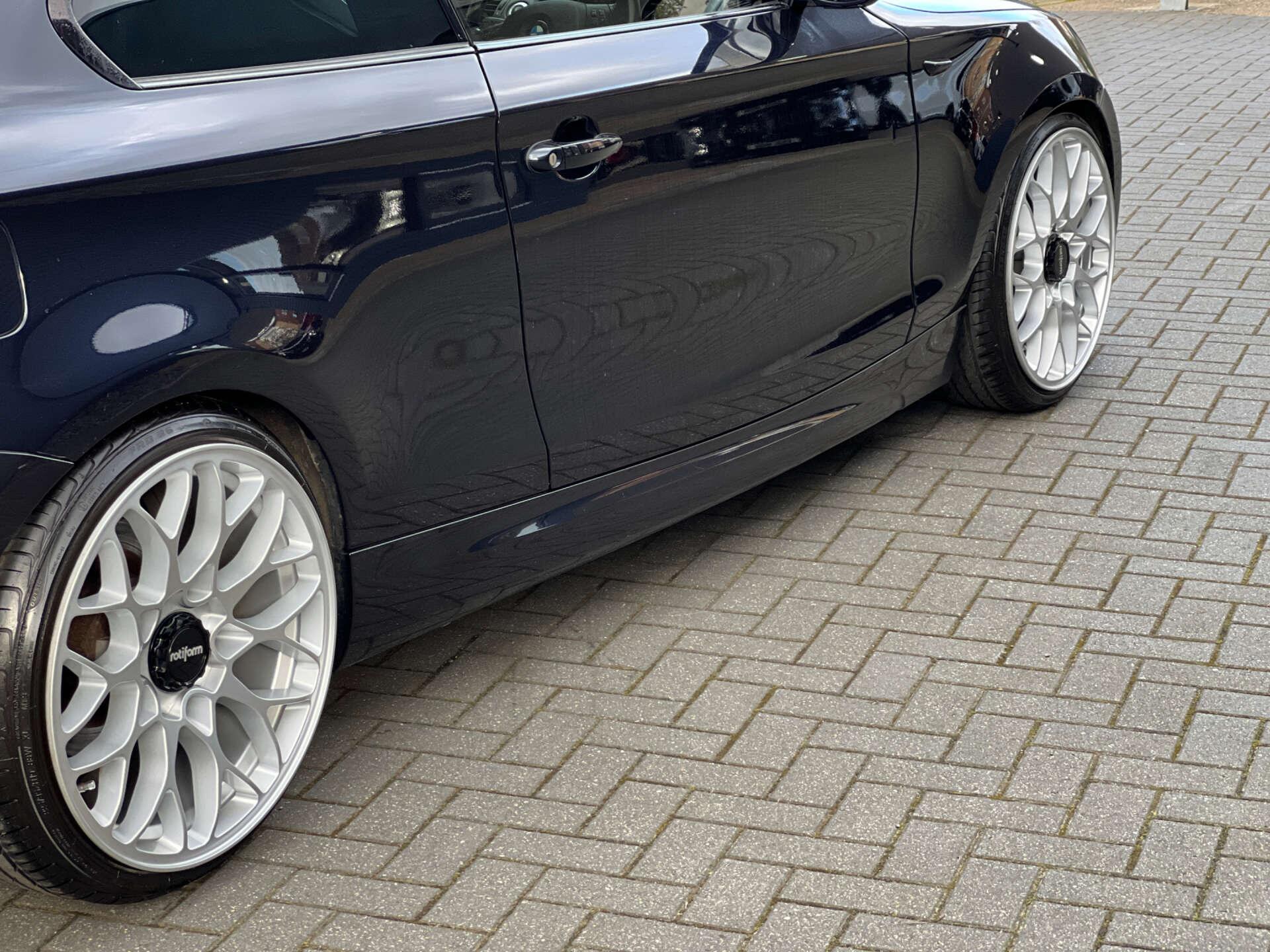 BMW 1 Series view 28