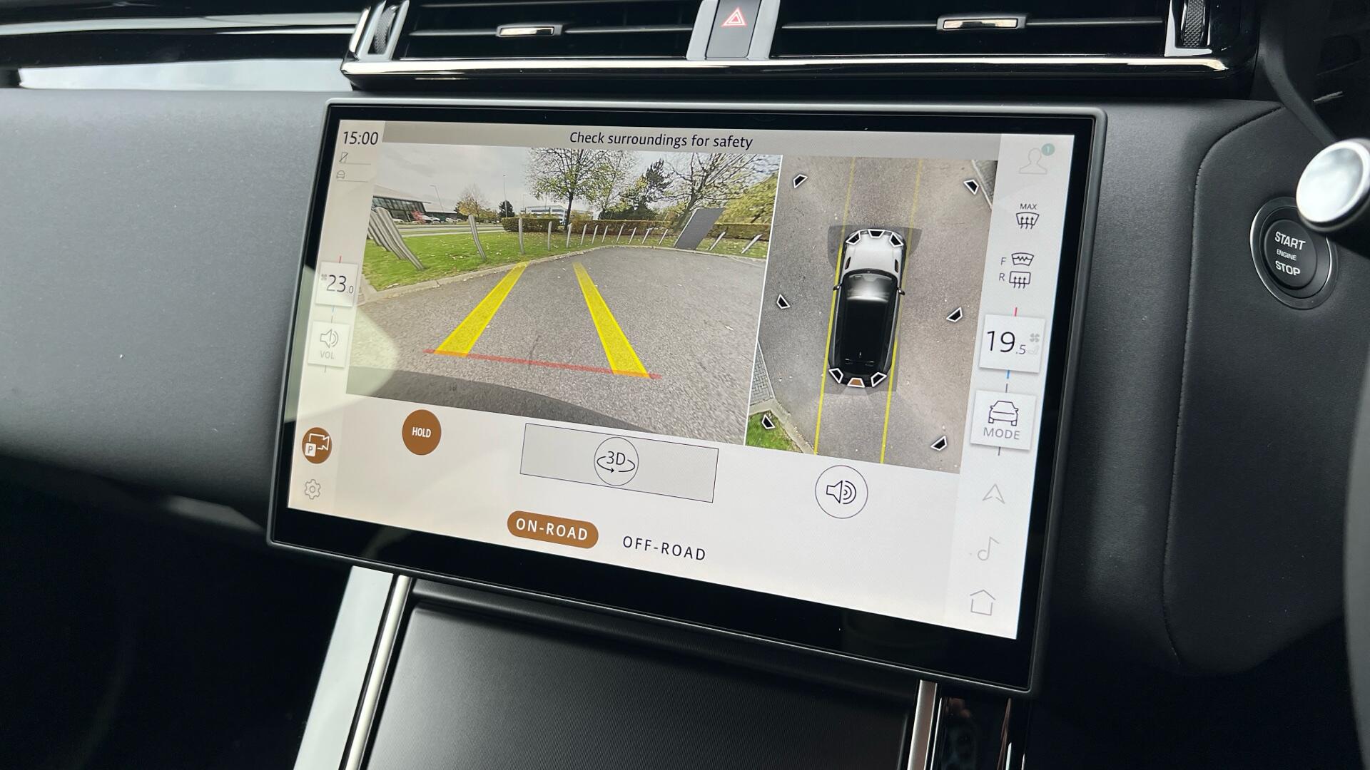 Land Rover Range Rover Velar view 14
