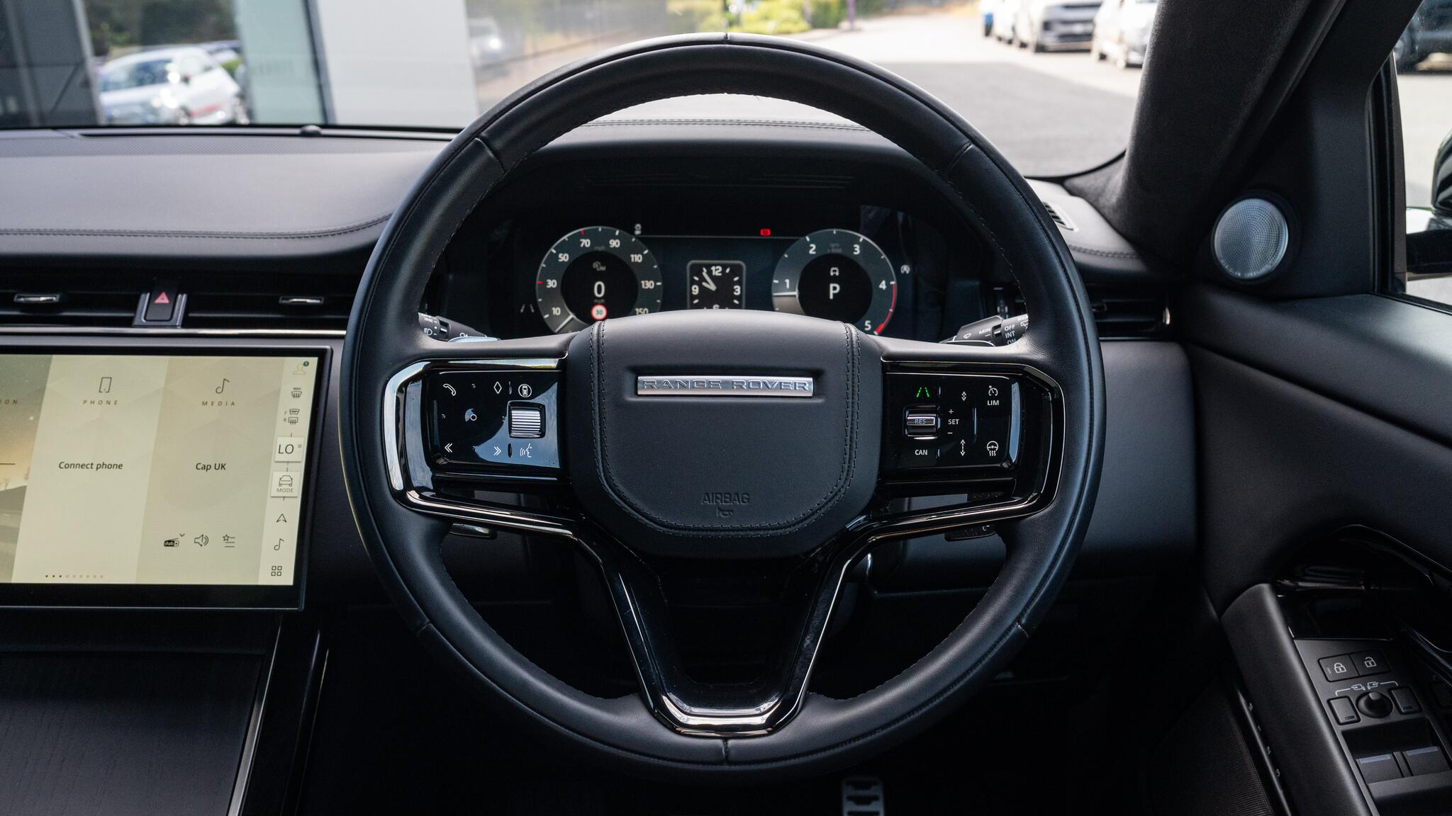 Land Rover Range Rover Evoque view 15