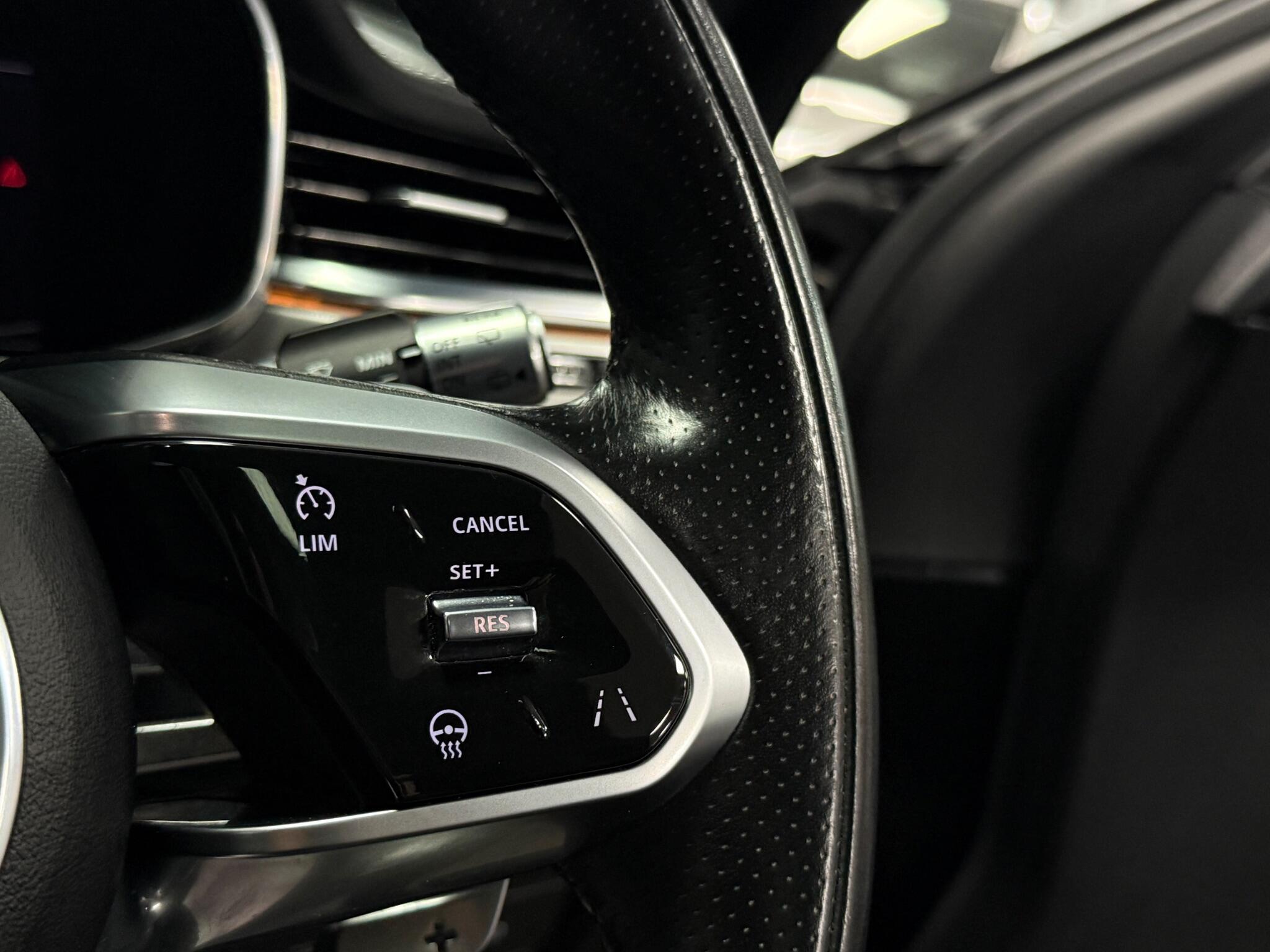 Jaguar F-Pace view 25