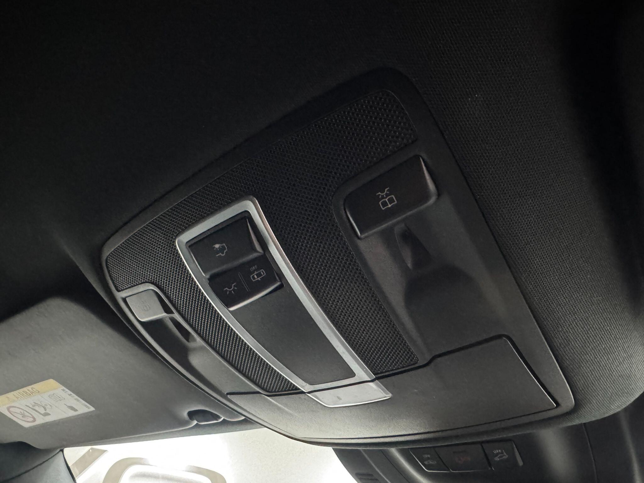 Mercedes-Benz Gle view 32