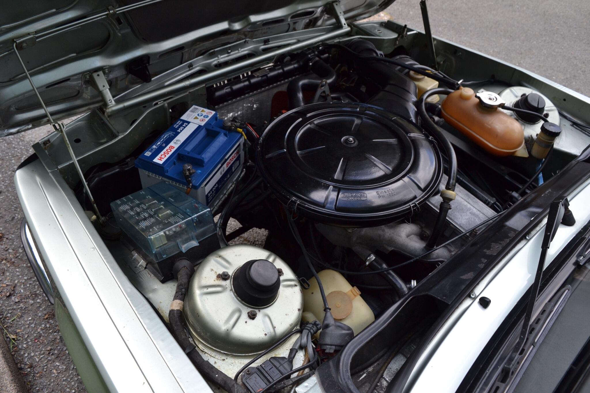 BMW 3 Series view 34