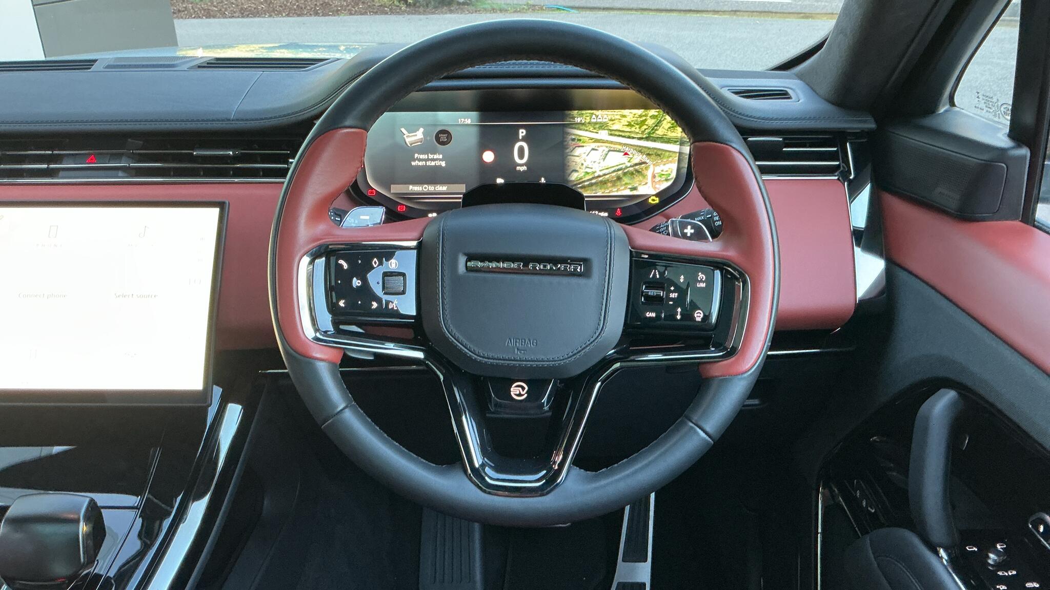 Land Rover Range Rover Sport view 15