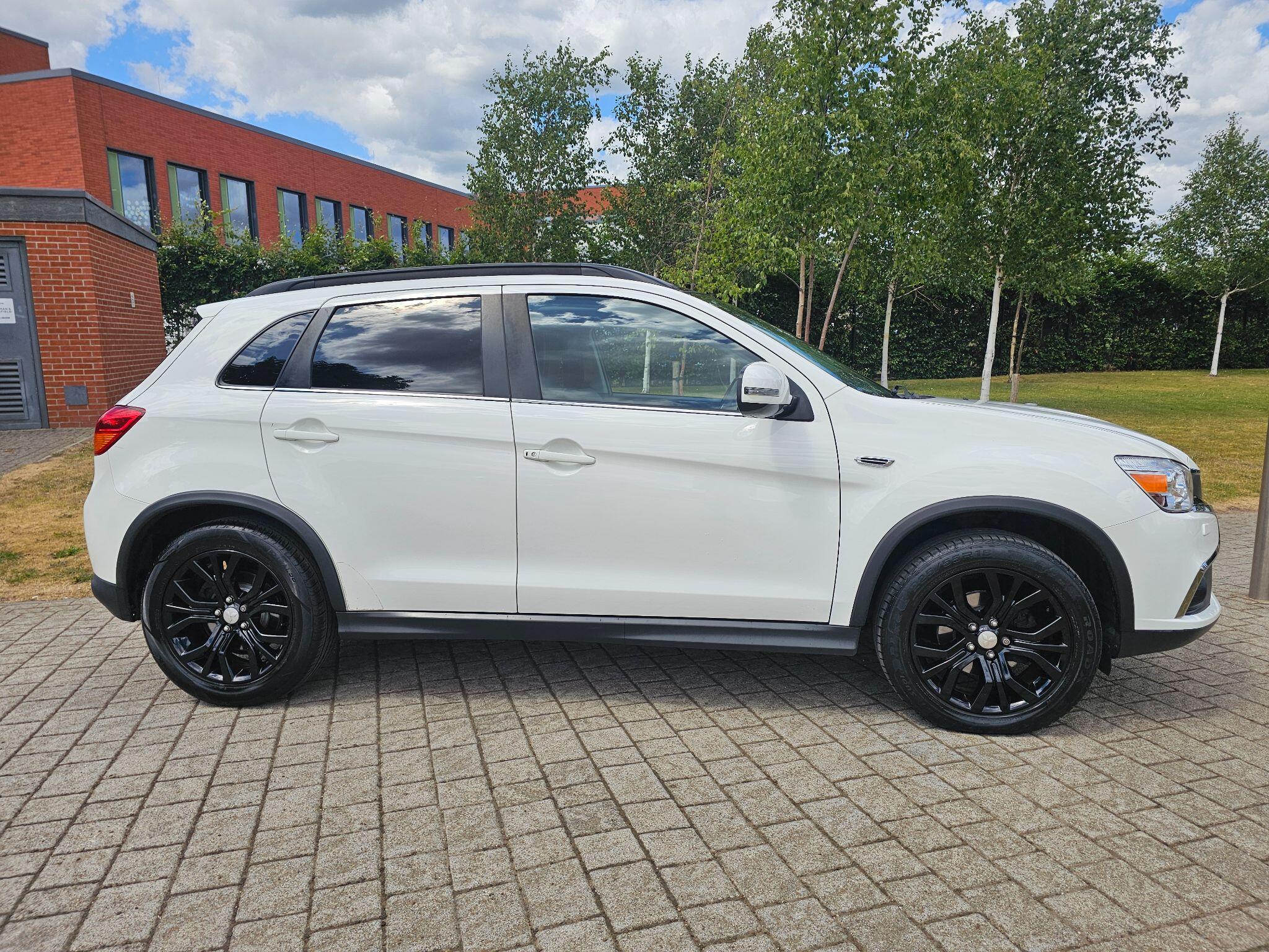 Mitsubishi Asx view 9
