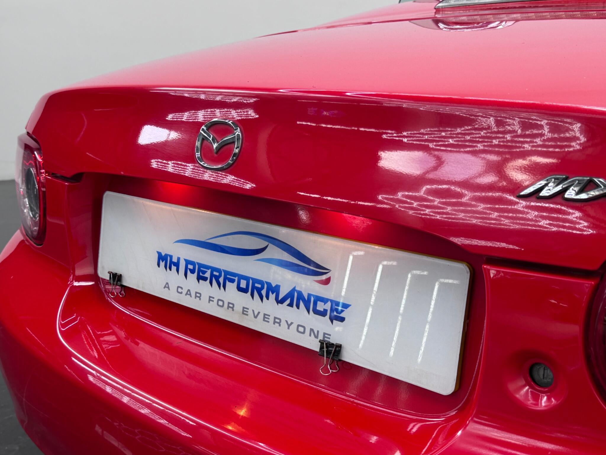 Mazda MX-5 view 22