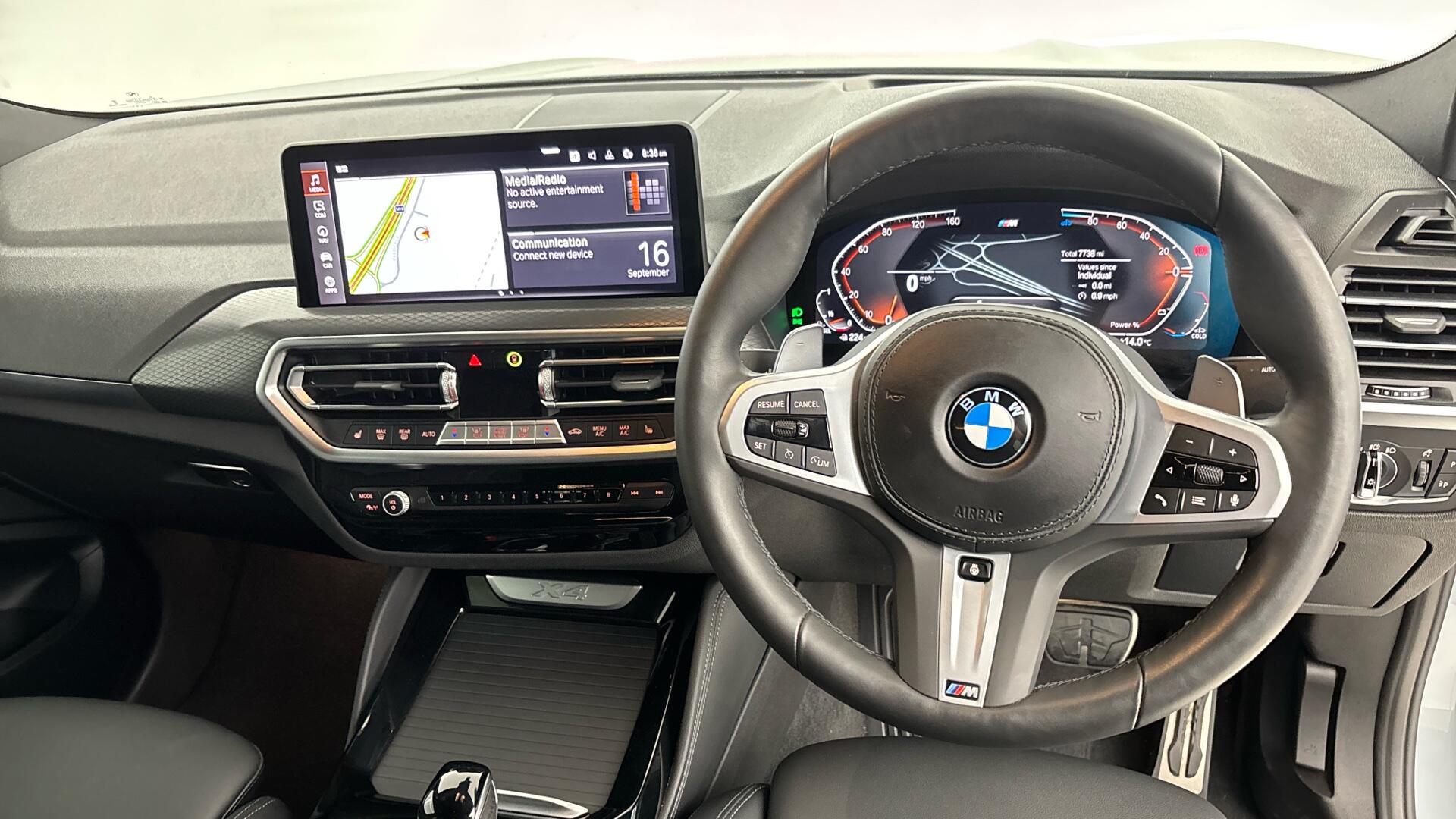 BMW X4 view 5