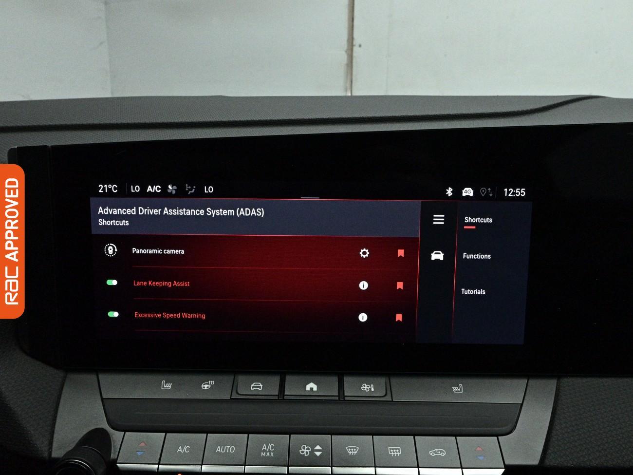 Vauxhall Astra Electric view 23