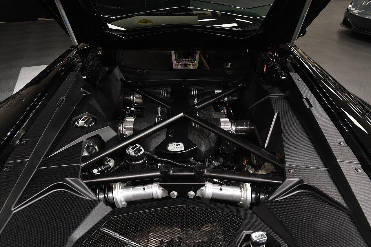 Lamborghini Aventador view 37