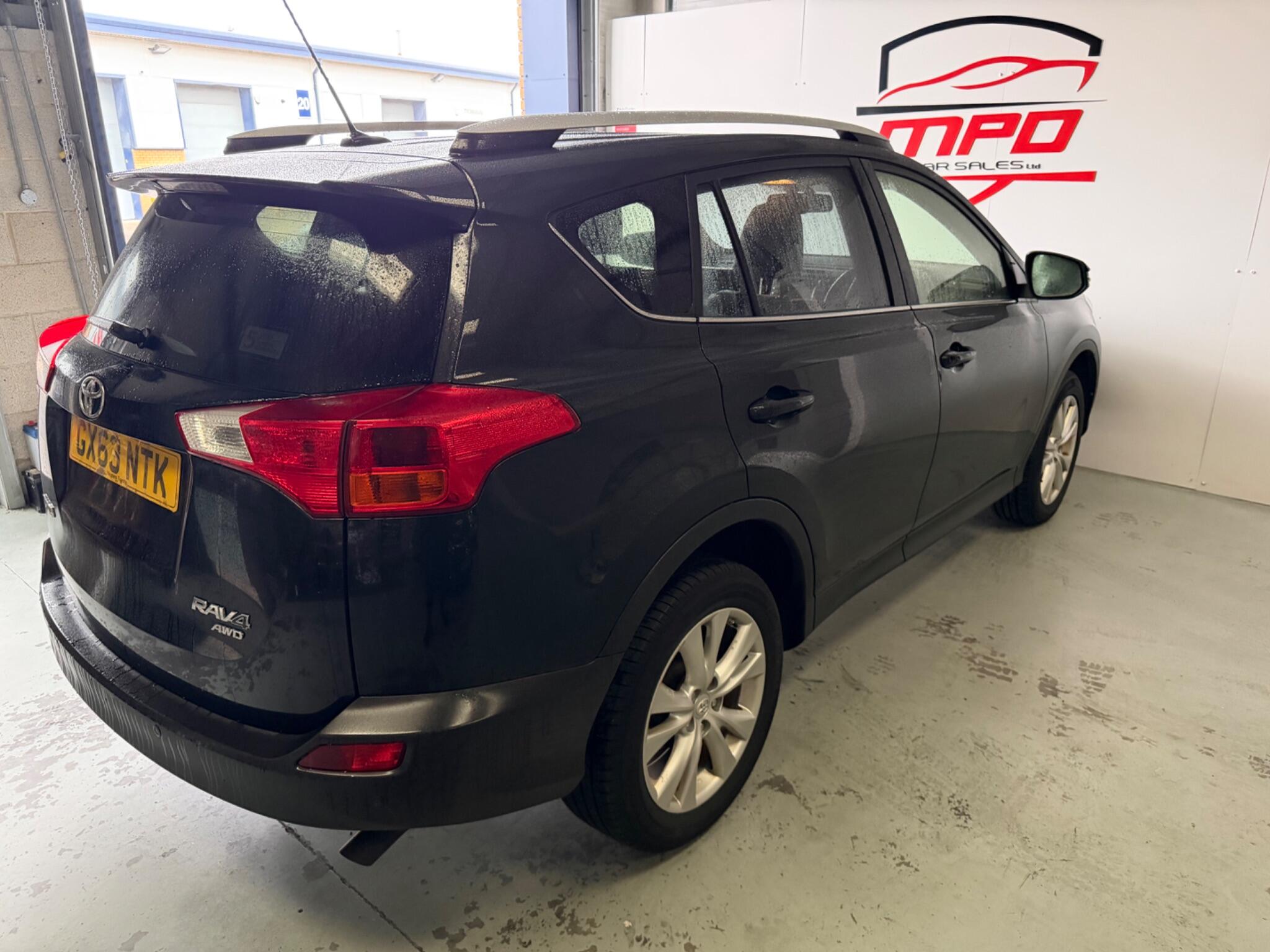 Toyota RAV4 view 37