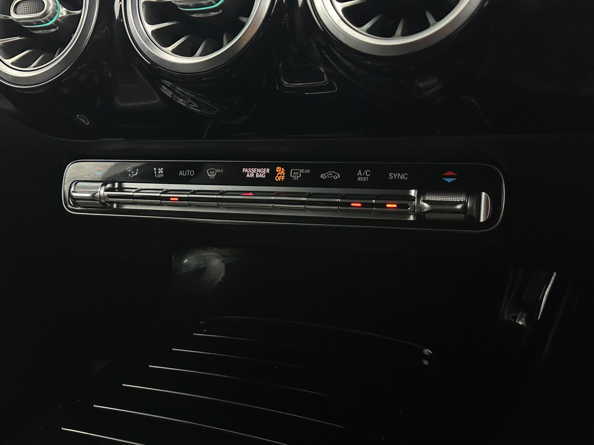 Mercedes-Benz Cla view 22