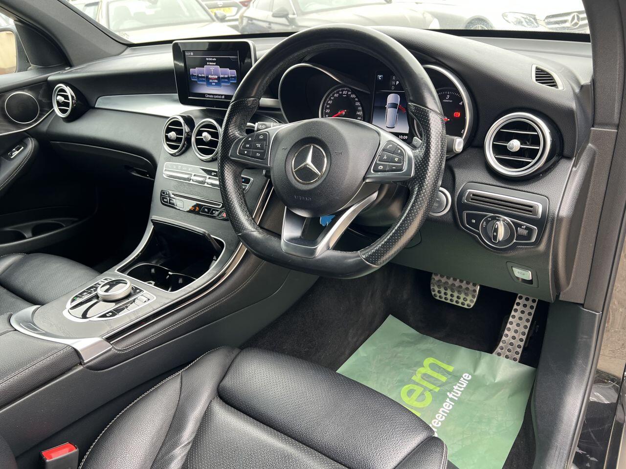 Mercedes-Benz GLC view 20